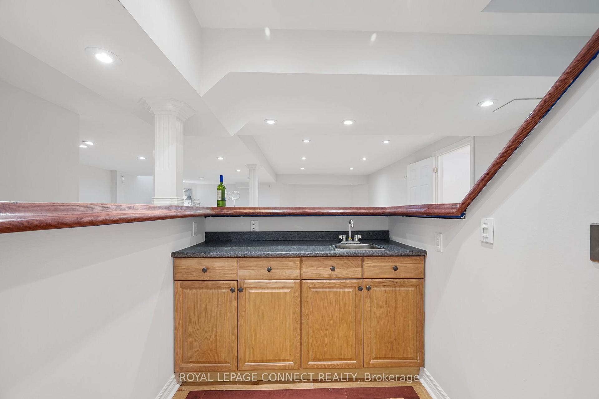 Photo 31 of 95 Pinnacle Trail, Aurora, Bayview Wellington — HOMEH
