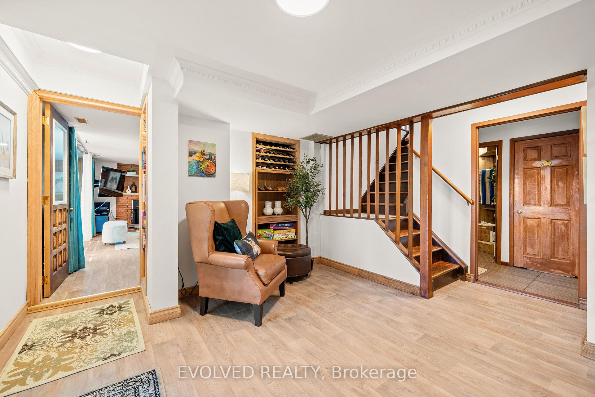 Photo 24 of 1336 Safari Road, Hamilton, Rural Flamborough — HOMEH