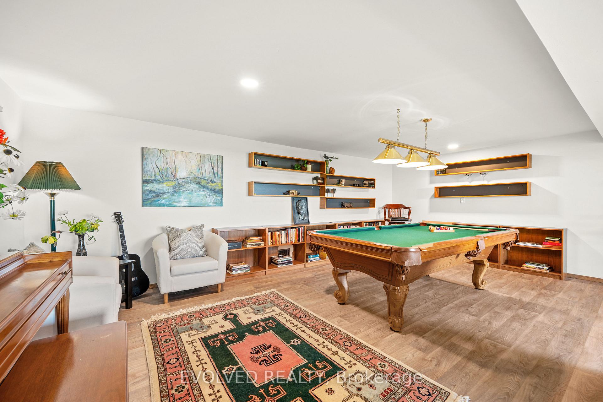 Photo 26 of 1336 Safari Road, Hamilton, Rural Flamborough — HOMEH