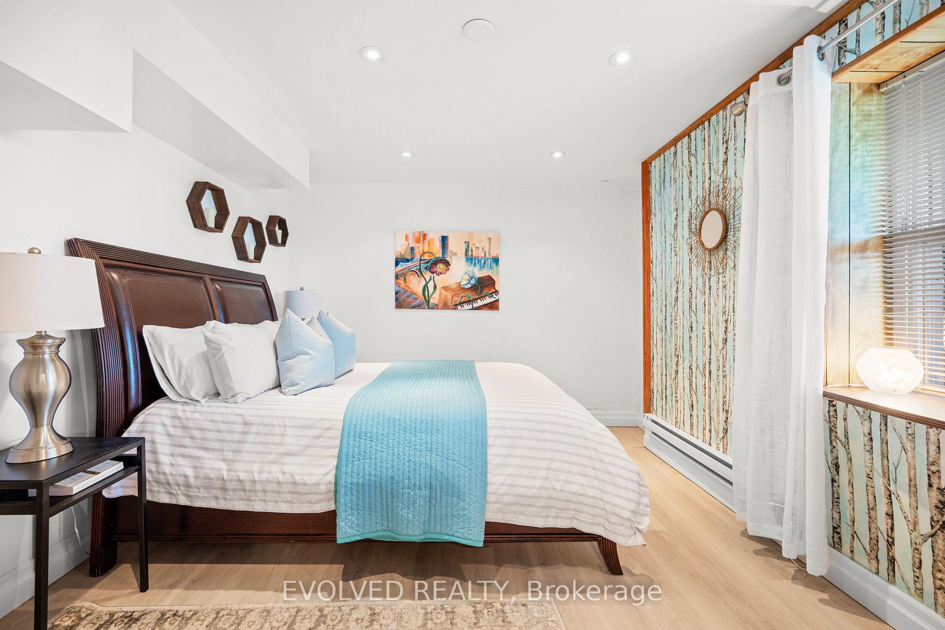 Photo 28 of 1336 Safari Road, Hamilton, Rural Flamborough — HOMEH