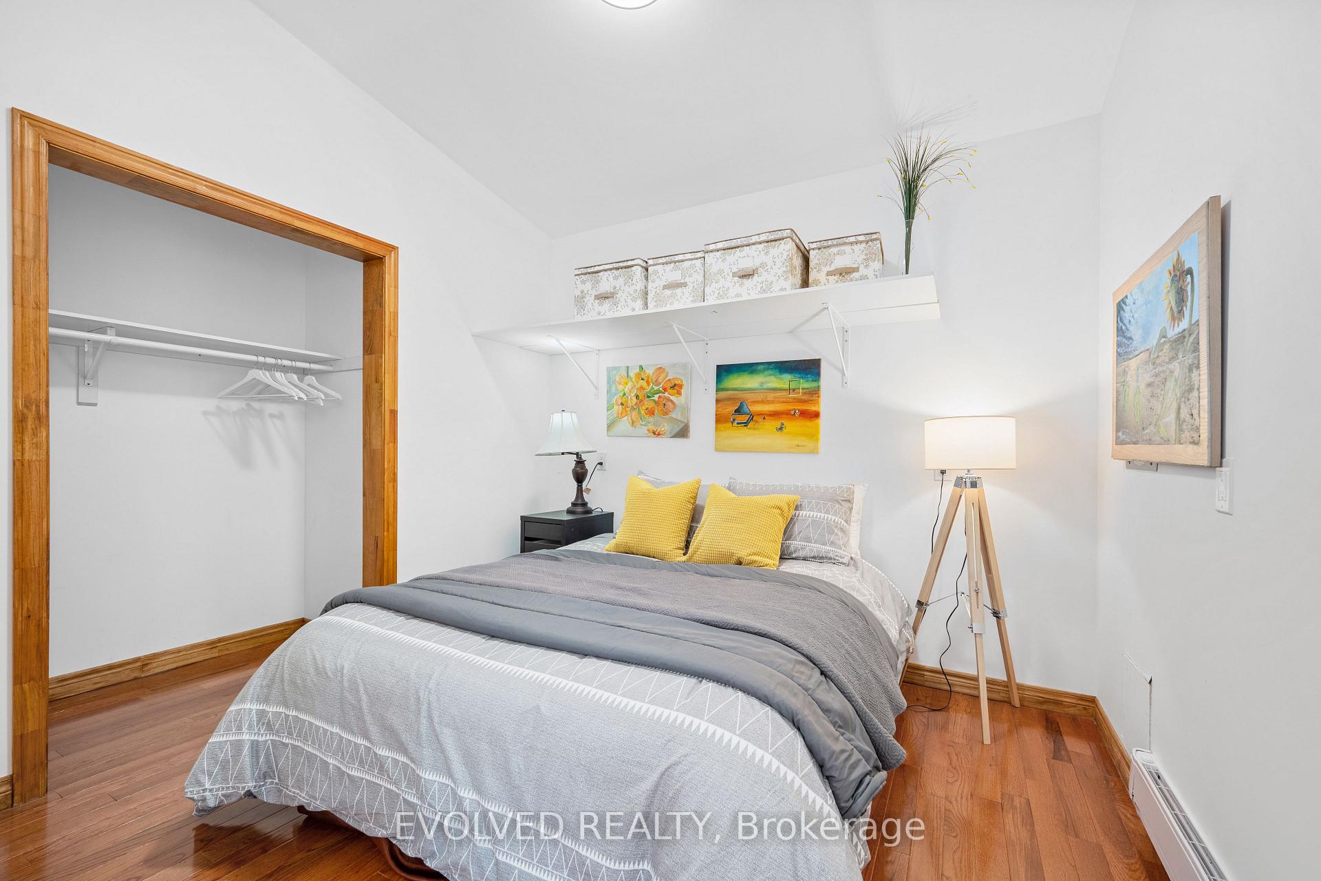 Photo 31 of 1336 Safari Road, Hamilton, Rural Flamborough — HOMEH