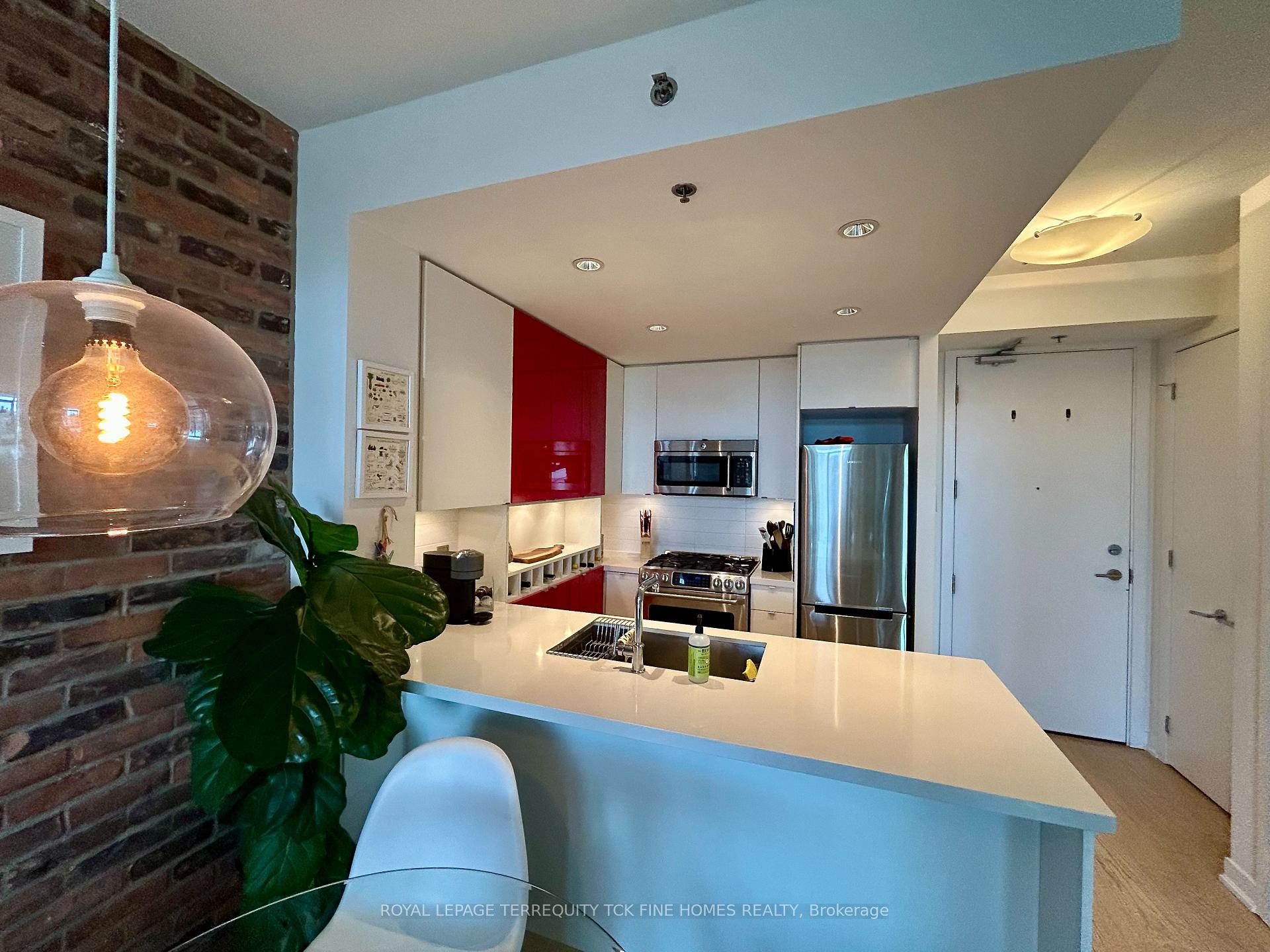 Photo 12 of Unit 628, 88 Colgate Avenue, Toronto, South Riverdale — HOMEH