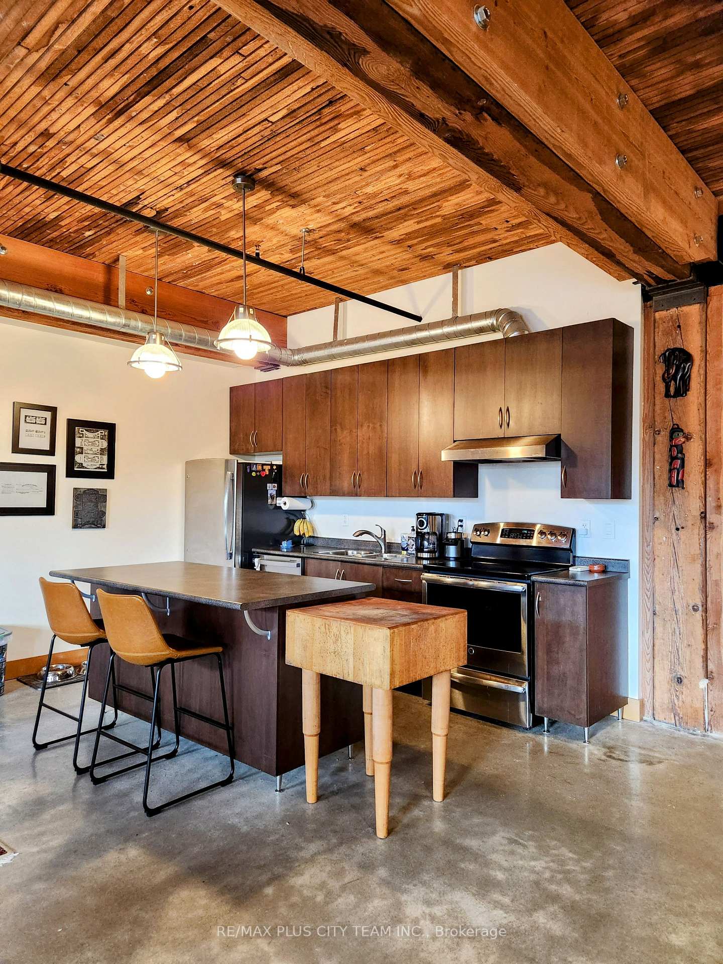 Photo 9 of Unit 304, 68 Broadview Avenue, Toronto, South Riverdale — HOMEH