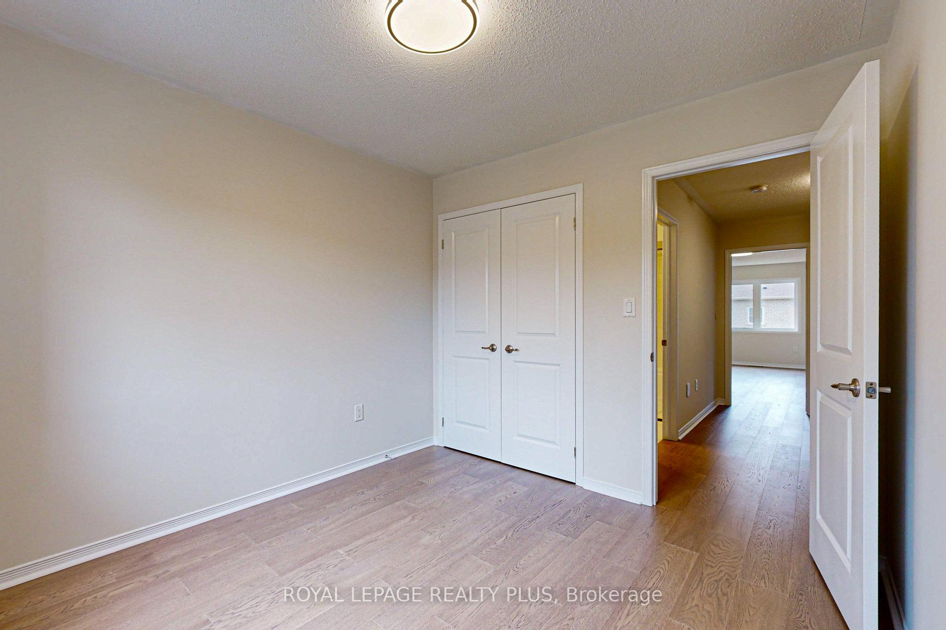 Photo 42 of 37 Teal Crest Circle, Brampton, Credit Valley — HOMEH