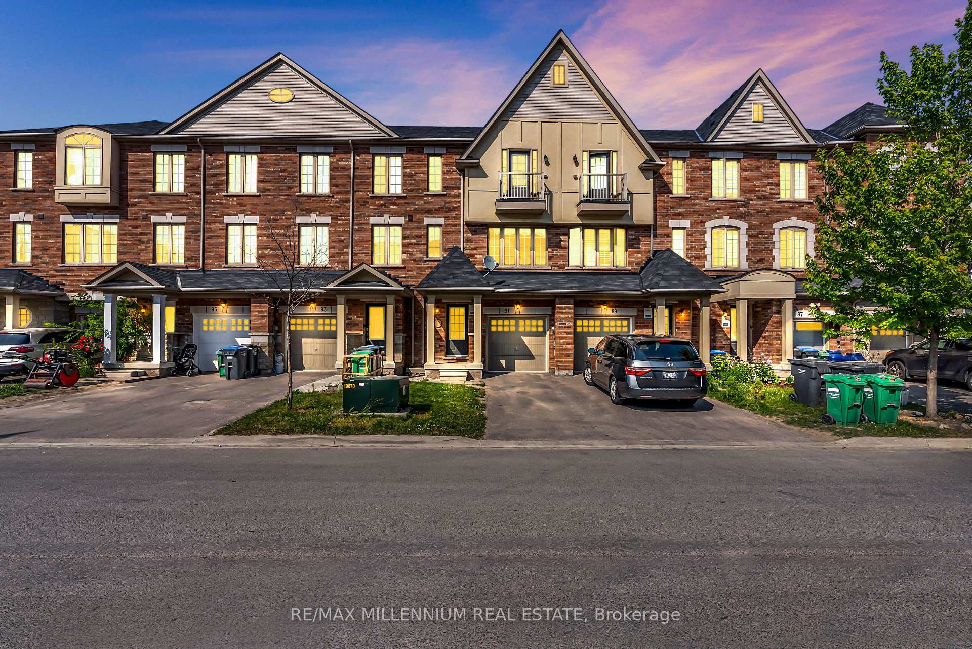 Photo 1 of 91 New Pines Trail, Brampton, Heart Lake East — HOMEH