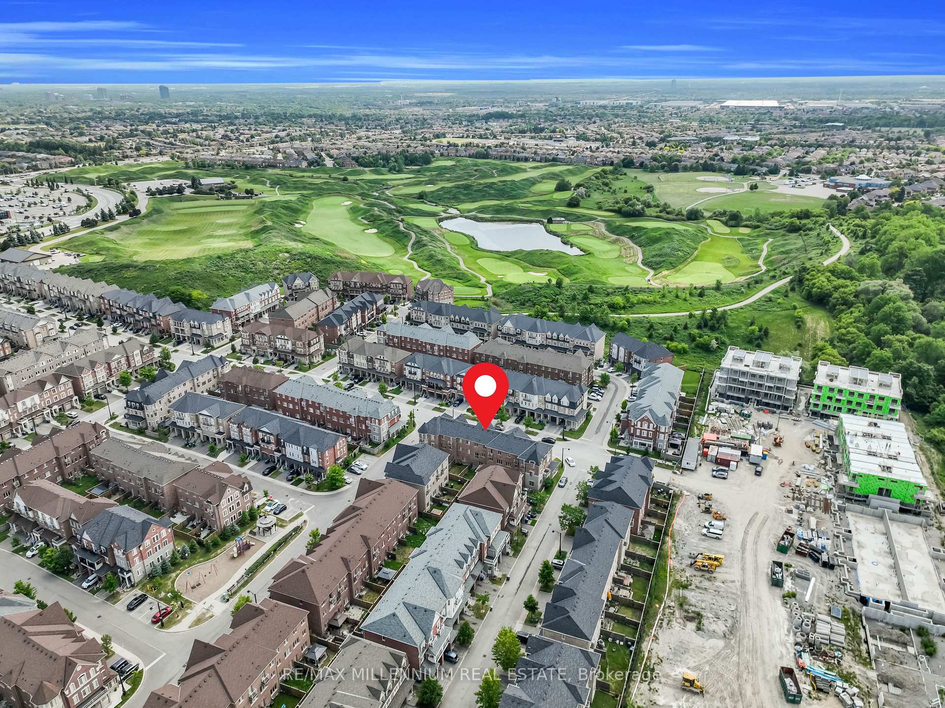 Photo 32 of 91 New Pines Trail, Brampton, Heart Lake East — HOMEH