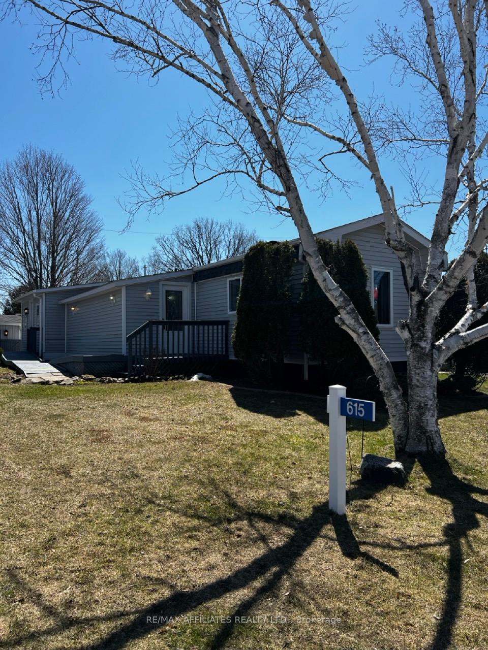Photo 2 of 615 Bluebird Hill, Carleton Place — HOMEH