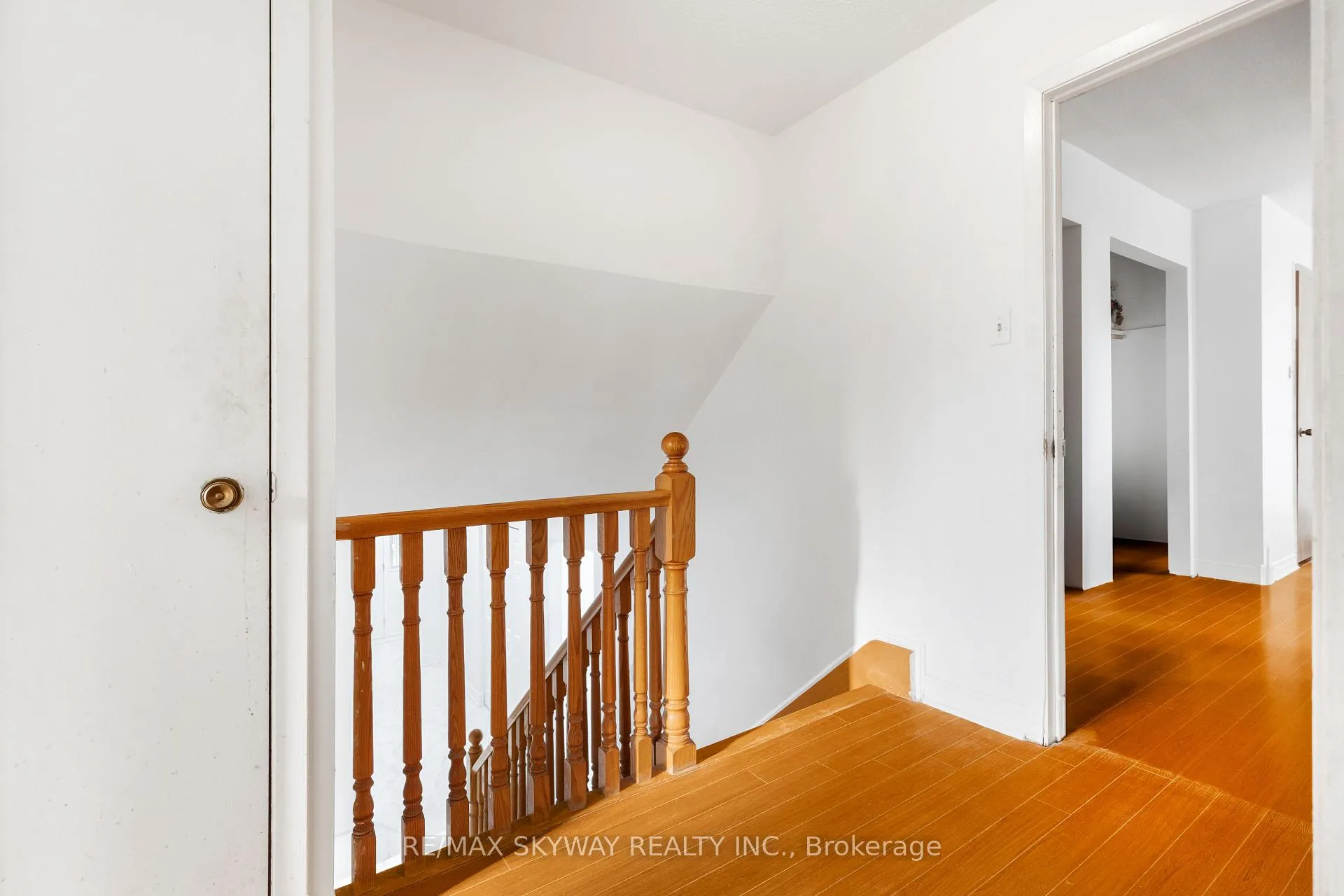 Photo 26 of 32 Maitland Street, Brampton, Central Park — HOMEH