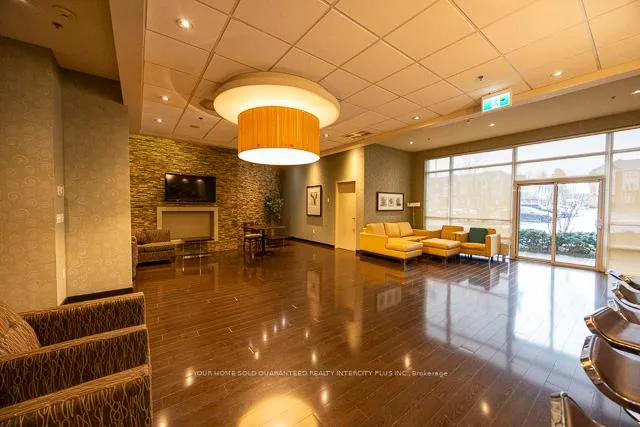Photo 19 of Unit 407, 215 Queen Street E, Brampton, Queen Street Corridor — HOMEH