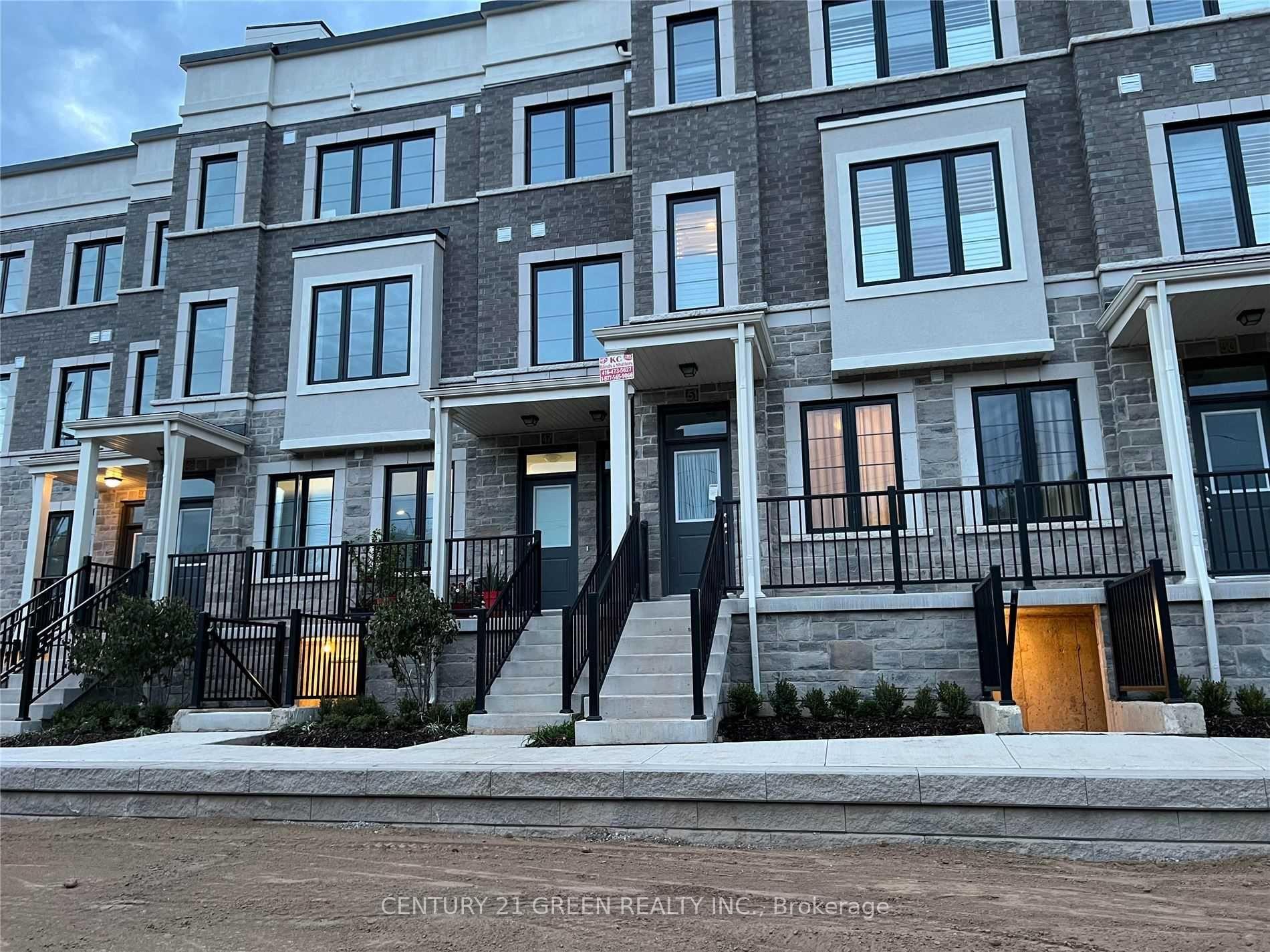 Front of Unit 51, 383 Dundas Street