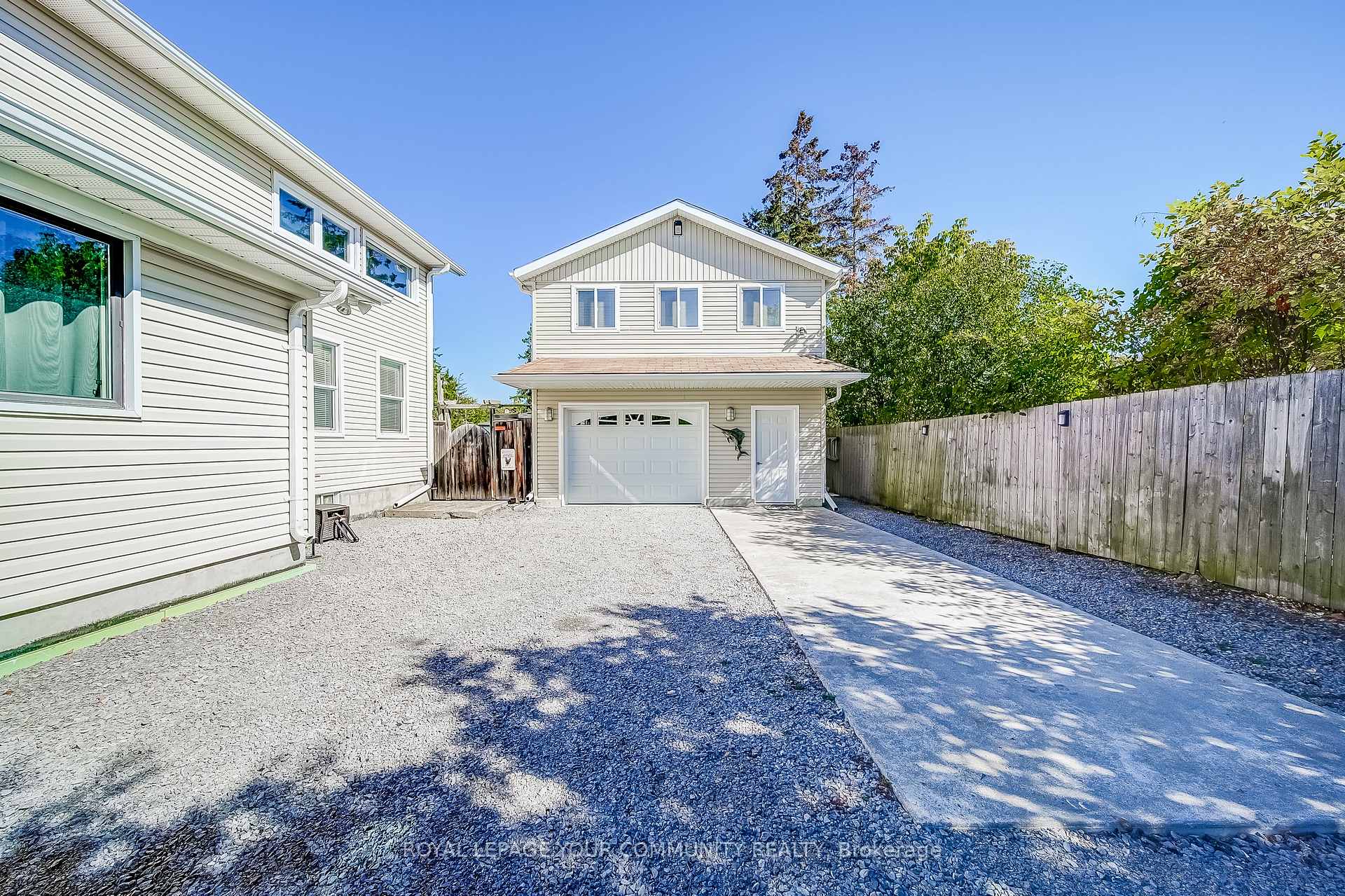 Photo 4 of 749 Rockaway Road, Georgina, Historic Lakeshore Communities — HOMEH