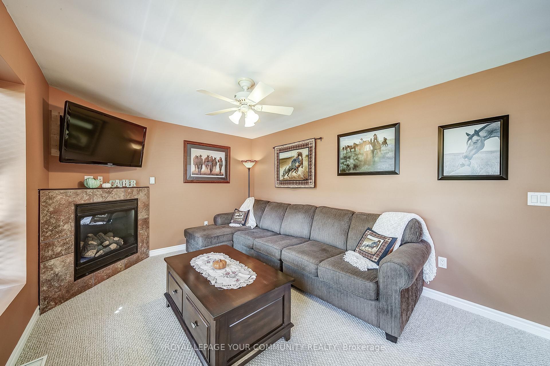 Photo 6 of 749 Rockaway Road, Georgina, Historic Lakeshore Communities — HOMEH