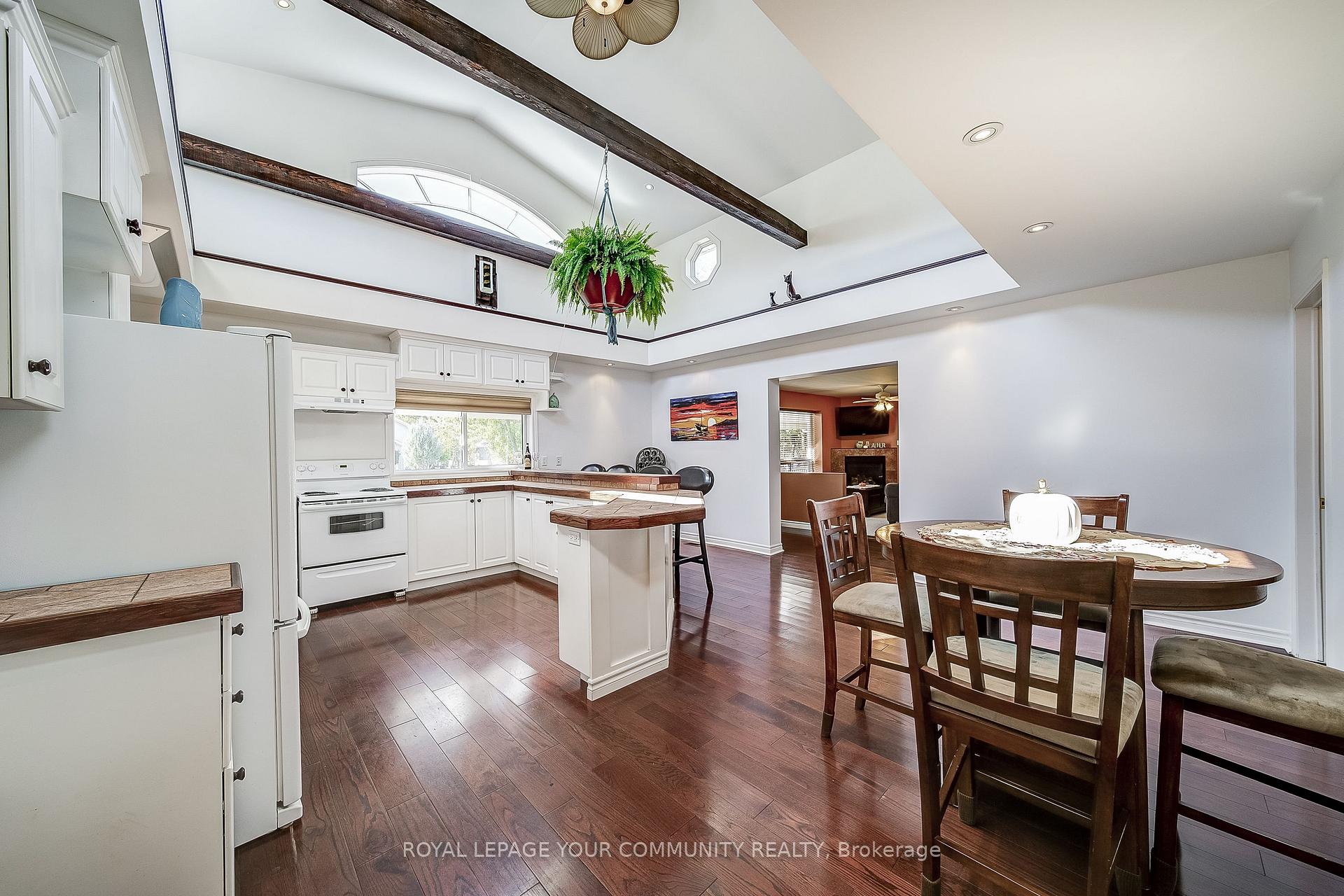 Photo 9 of 749 Rockaway Road, Georgina, Historic Lakeshore Communities — HOMEH