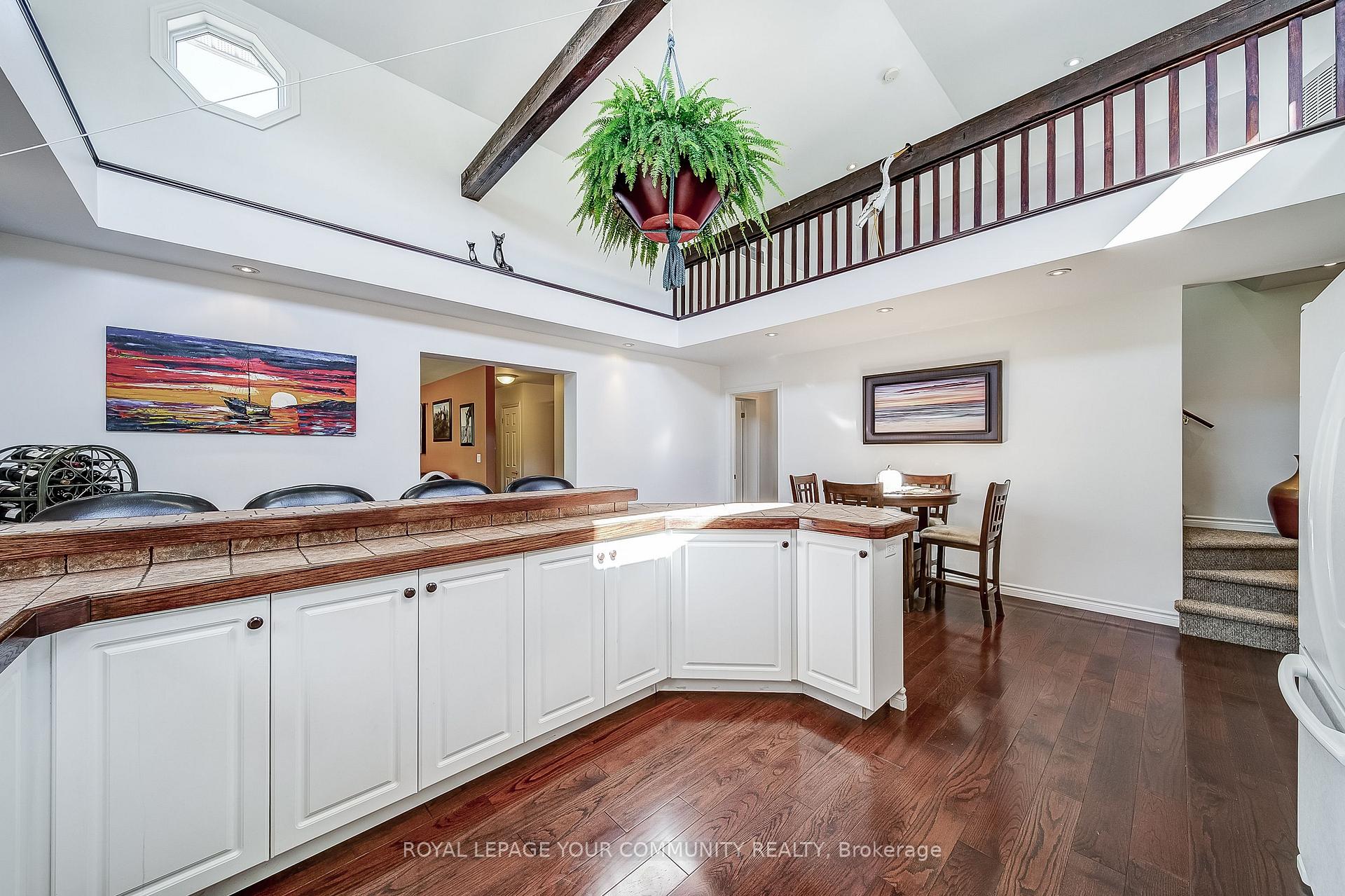 Photo 11 of 749 Rockaway Road, Georgina, Historic Lakeshore Communities — HOMEH
