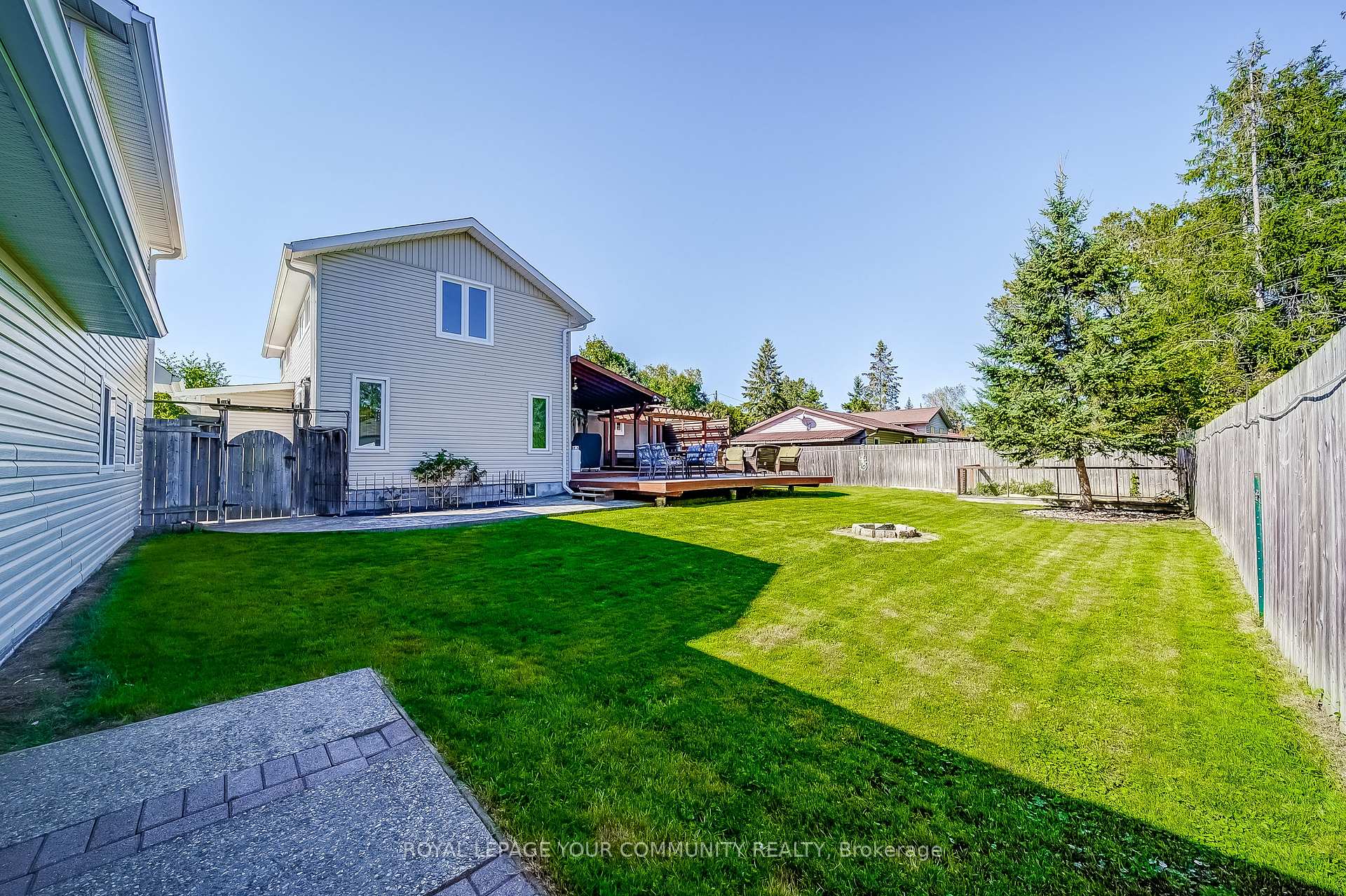 Photo 27 of 749 Rockaway Road, Georgina, Historic Lakeshore Communities — HOMEH