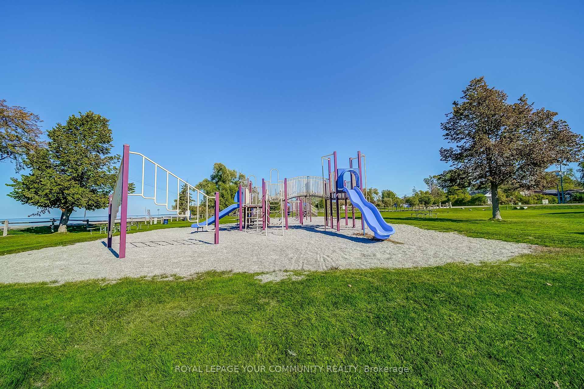 Photo 34 of 749 Rockaway Road, Georgina, Historic Lakeshore Communities — HOMEH