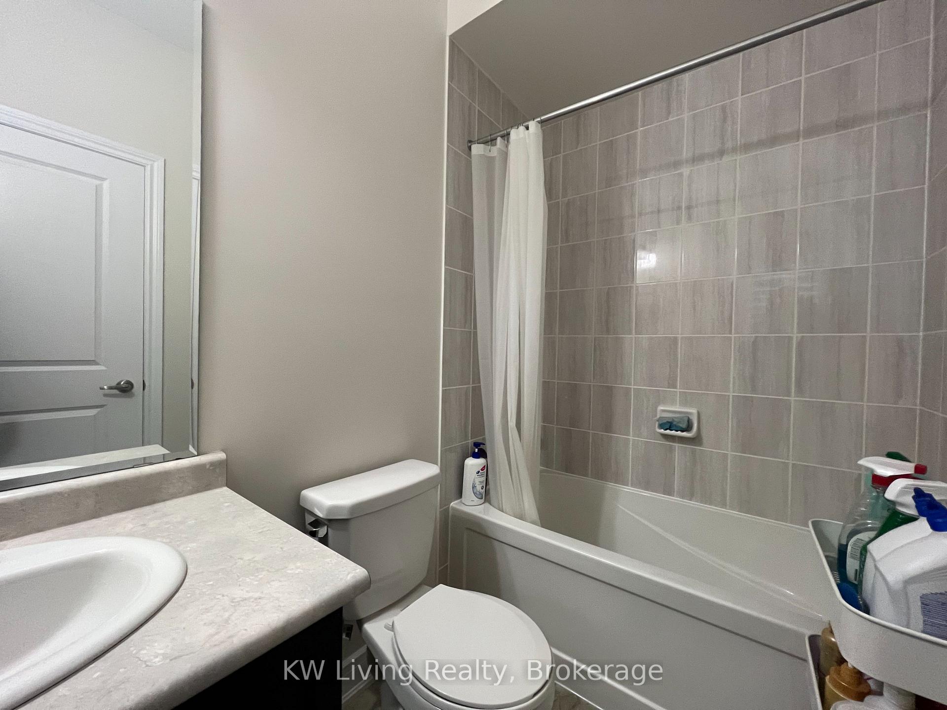 Photo 16 of 116 Elysian Fields Circle, Brampton, Bram West — HOMEH