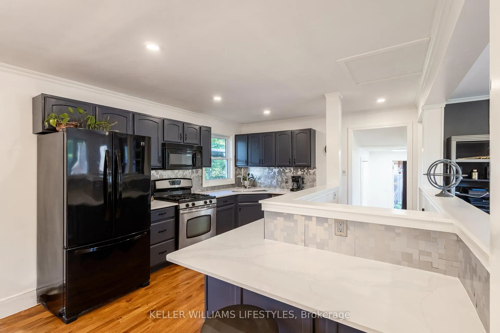 Photo 9 of 188 Cayley Street, Goderich, Goderich (Town) — HOMEH