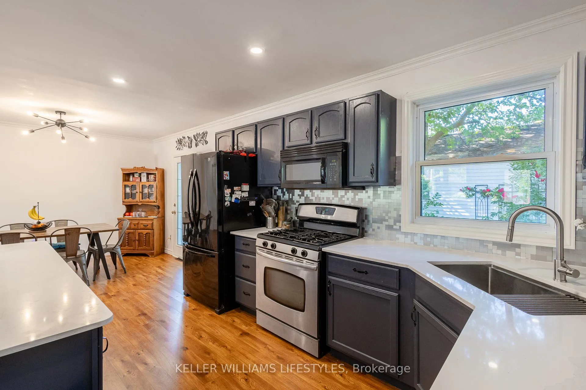 Photo 10 of 188 Cayley Street, Goderich, Goderich (Town) — HOMEH