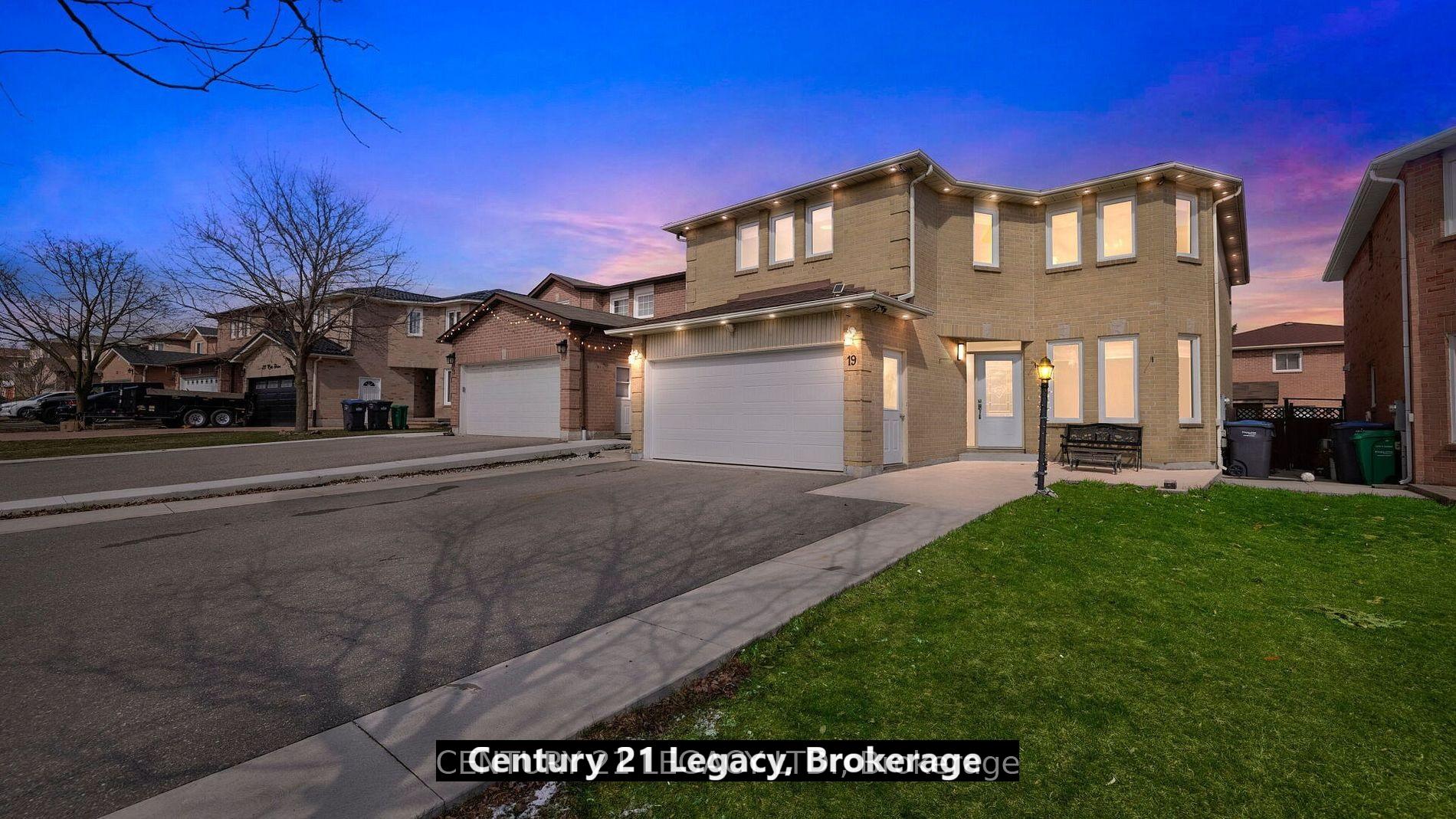 Photo 6 of 19 Kirk Drive, Brampton, Northwood Park — HOMEH