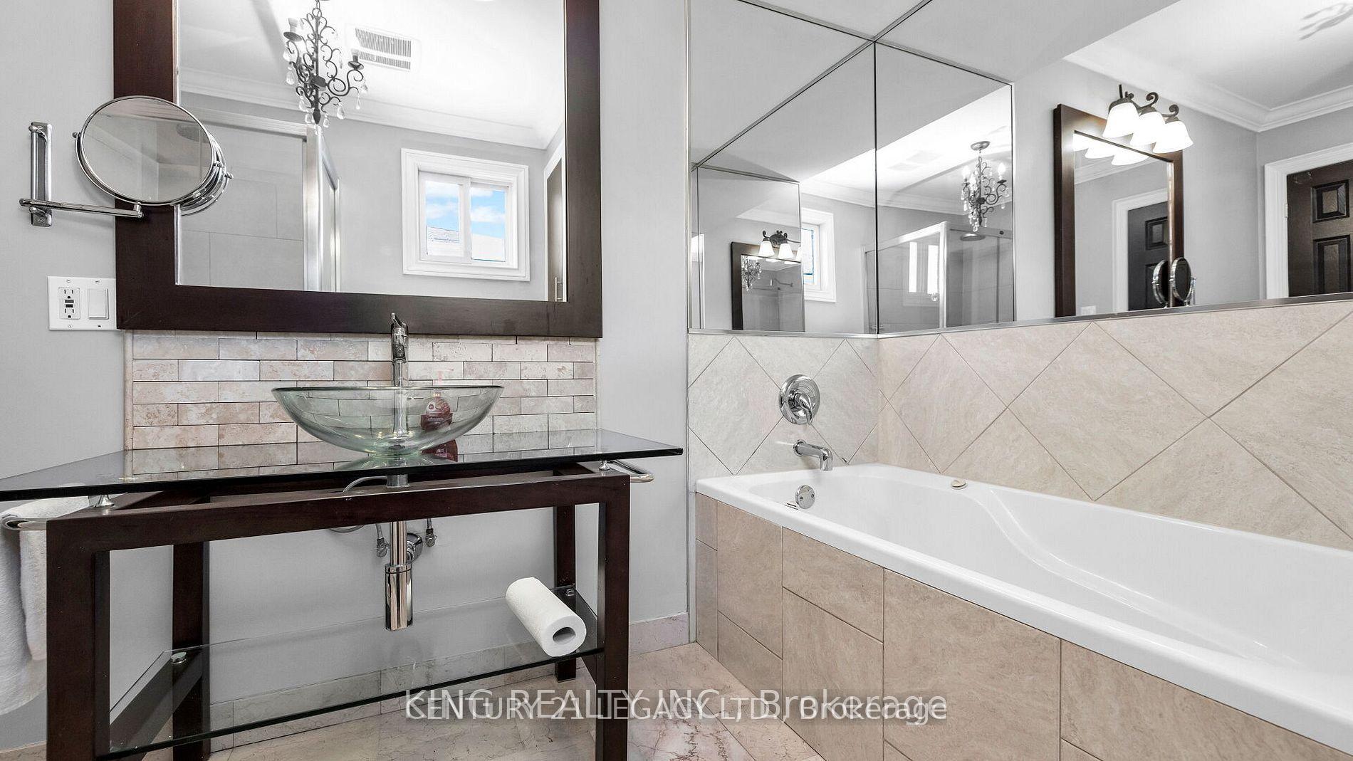 Photo 13 of 19 Kirk Drive, Brampton, Northwood Park — HOMEH