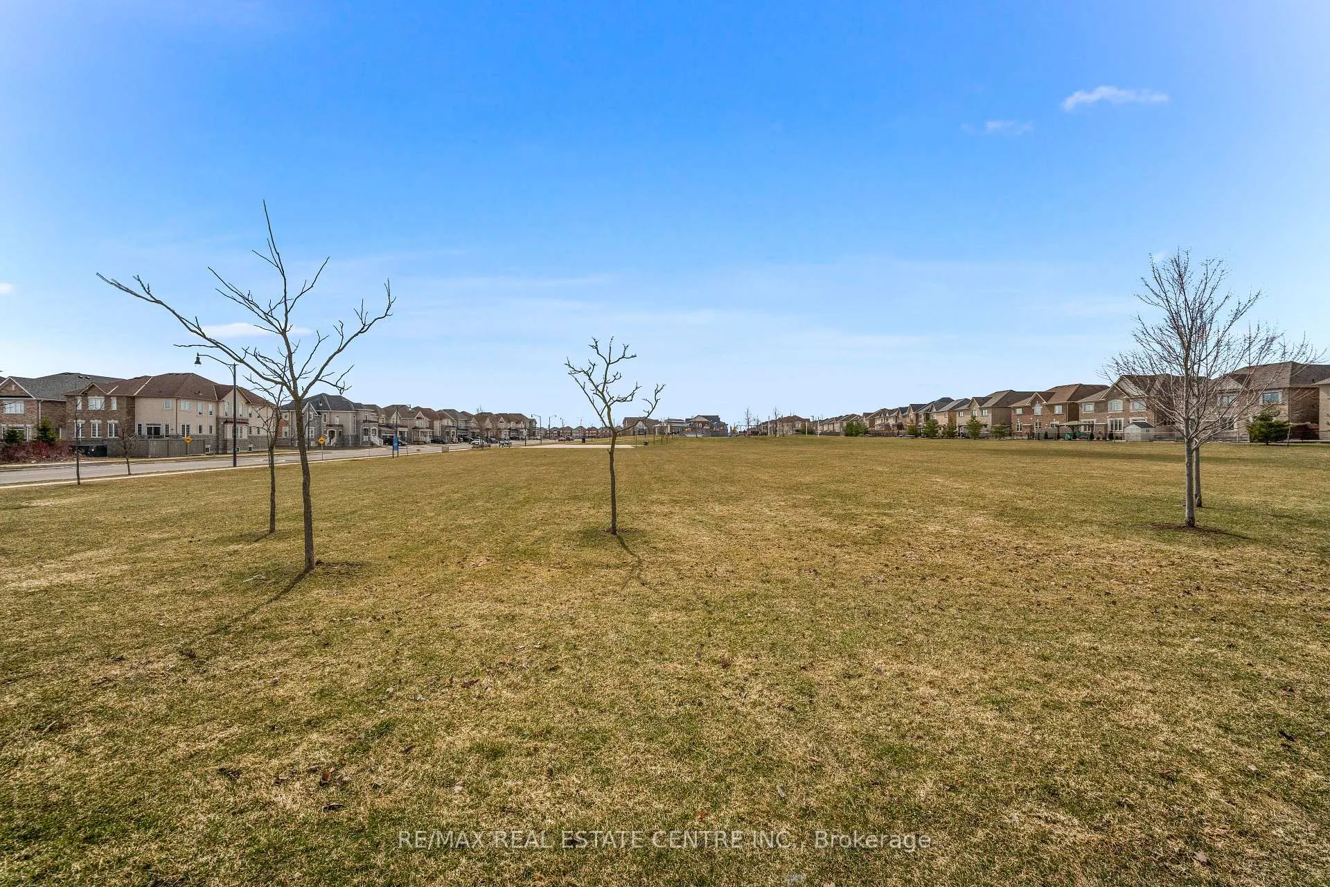 Photo 38 of 4 Monument Trail, Brampton, Northwest Brampton — HOMEH