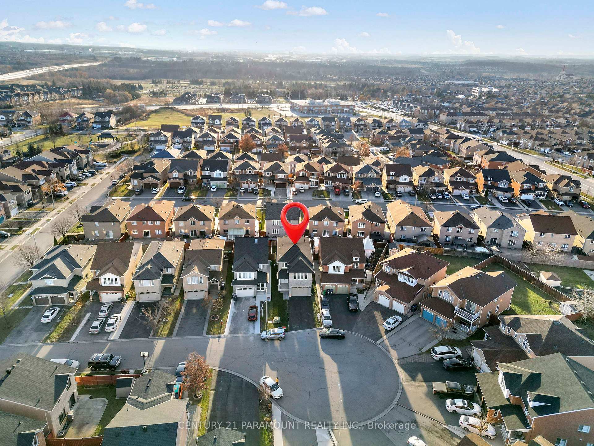 Photo 39 of 12 Hefferon Court, Brampton, Fletcher's Creek South — HOMEH