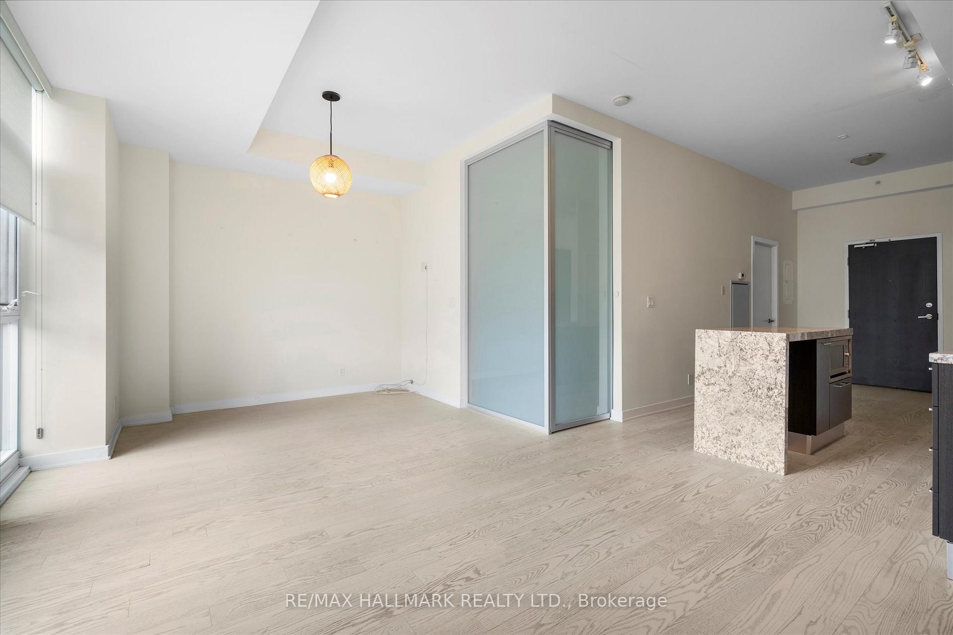 Photo 7 of Unit 203, 2 Bellefair Avenue, Toronto, The Beaches — HOMEH