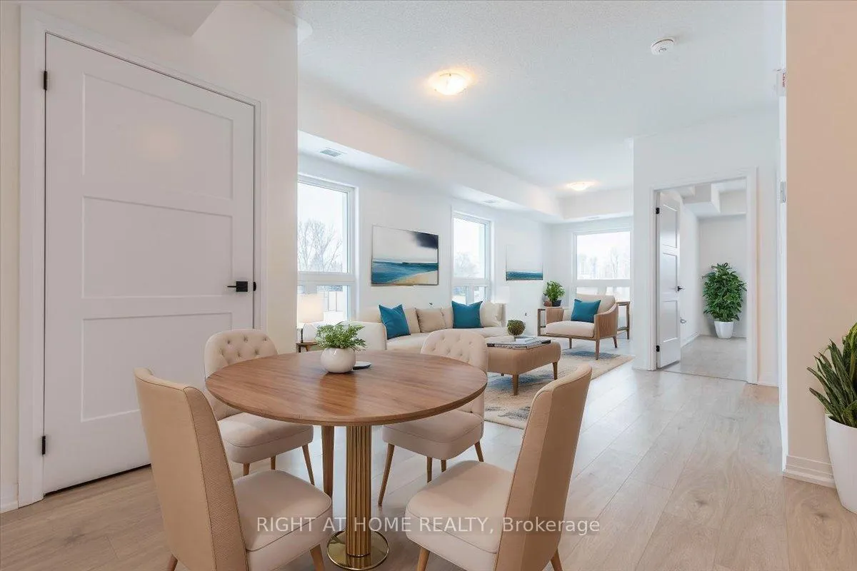 Photo 9 of Unit 302, 15 Kneeshaw Drive S, Barrie, Rural Barrie Southeast — HOMEH