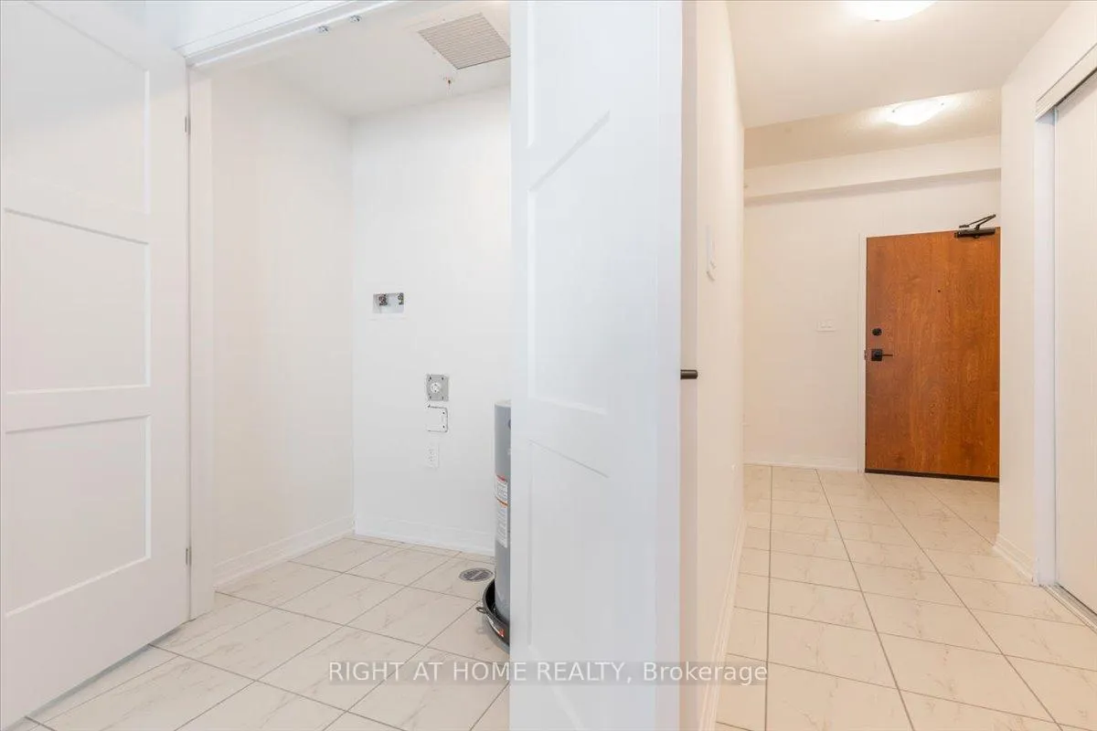 Photo 20 of Unit 302, 15 Kneeshaw Drive S, Barrie, Rural Barrie Southeast — HOMEH