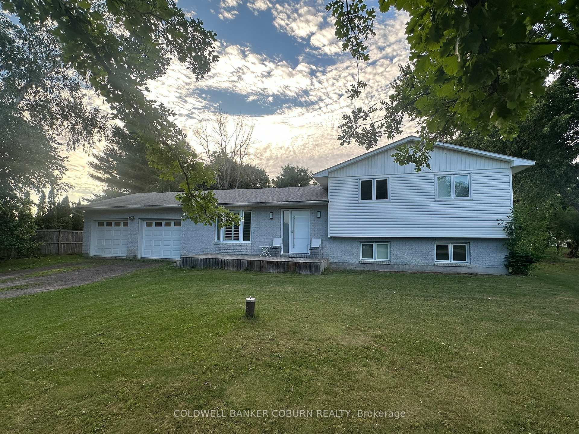 Photo 1 of 710 Hyndman Road, Edwardsburgh/Cardinal, Edwardsburgh/Cardinal Twp — HOMEH