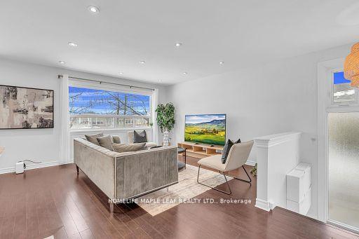 Photo 3 of 12 Abbey Road, Brampton, Brampton East — HOMEH