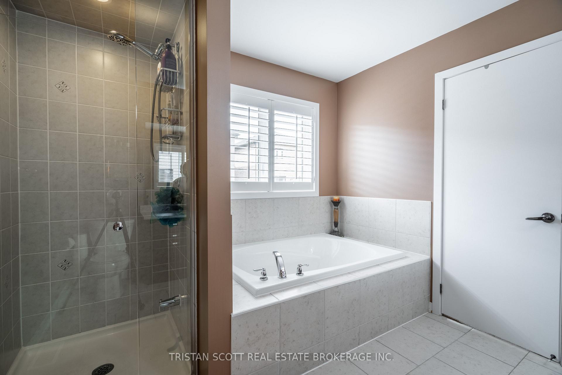 Photo 20 of 20 West Glen Avenue, Hamilton, Stoney Creek Mountain — HOMEH