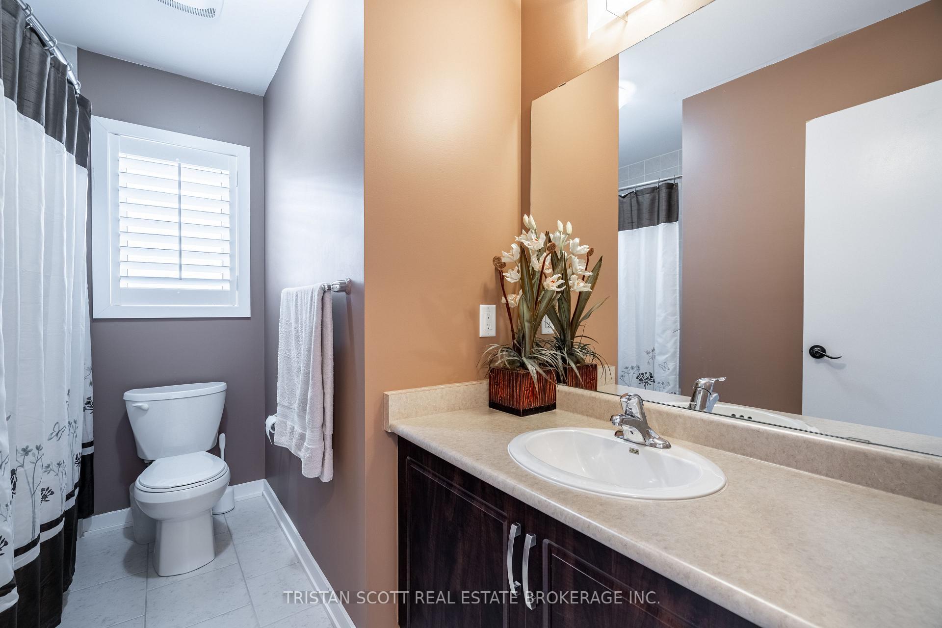 Photo 23 of 20 West Glen Avenue, Hamilton, Stoney Creek Mountain — HOMEH