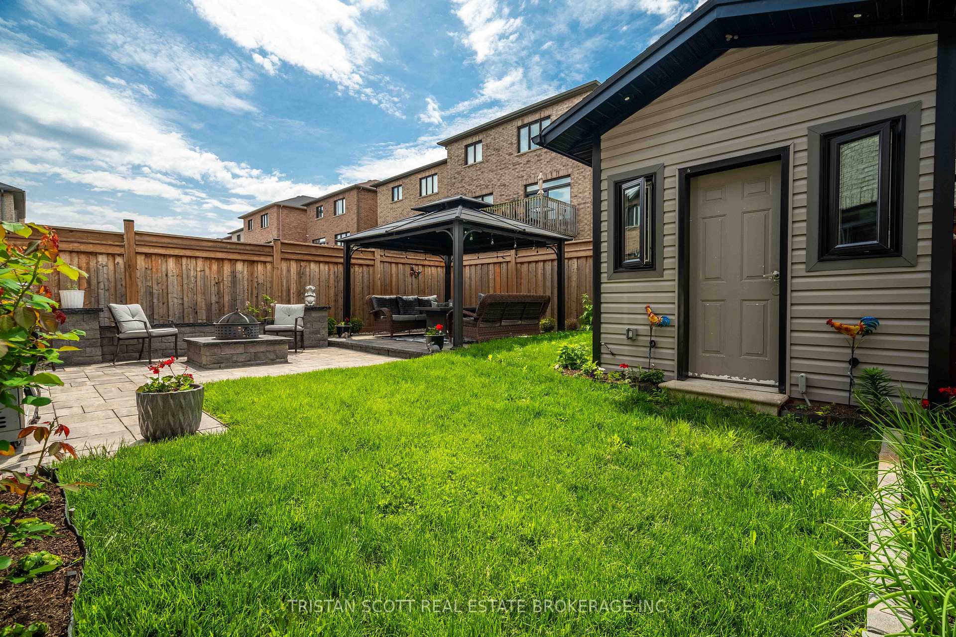 Photo 35 of 20 West Glen Avenue, Hamilton, Stoney Creek Mountain — HOMEH