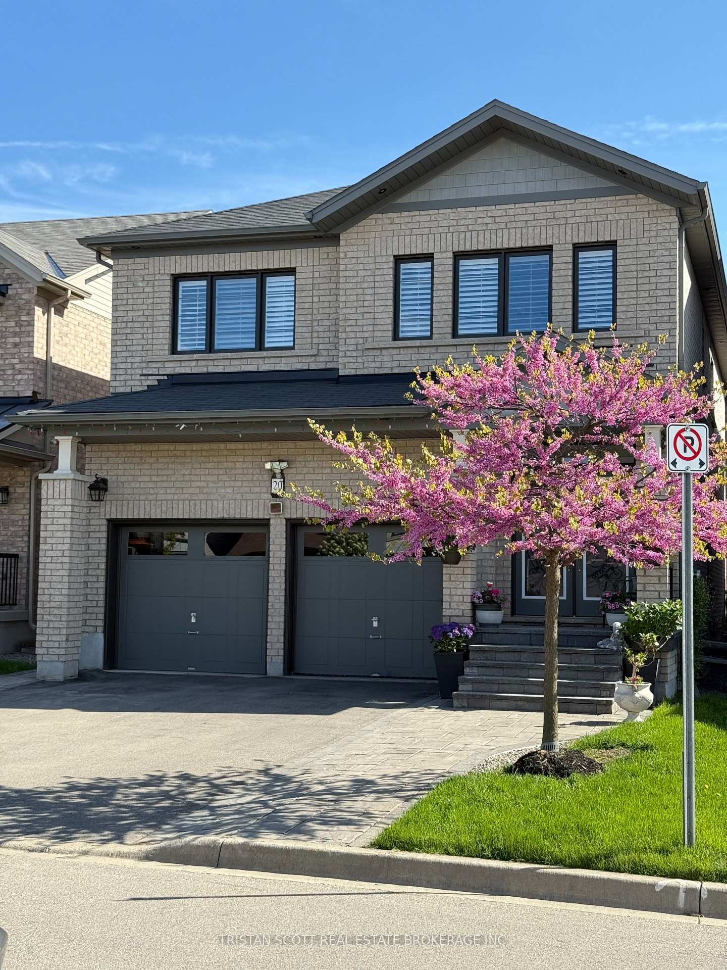 Photo 37 of 20 West Glen Avenue, Hamilton, Stoney Creek Mountain — HOMEH