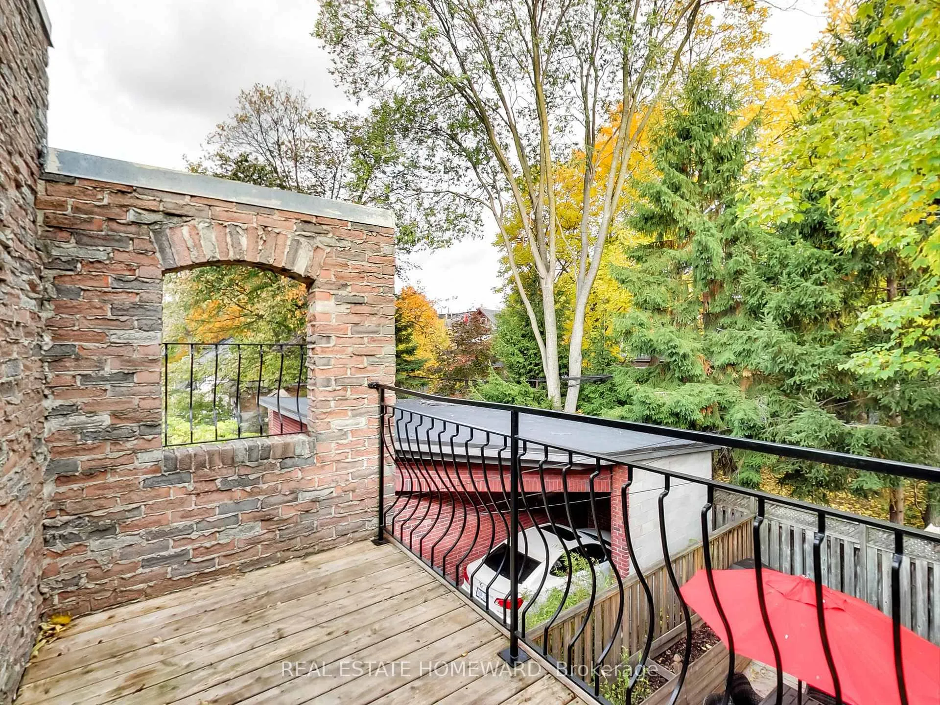 Photo 11 of 183 Madison Avenue, Toronto, The Annex — HOMEH