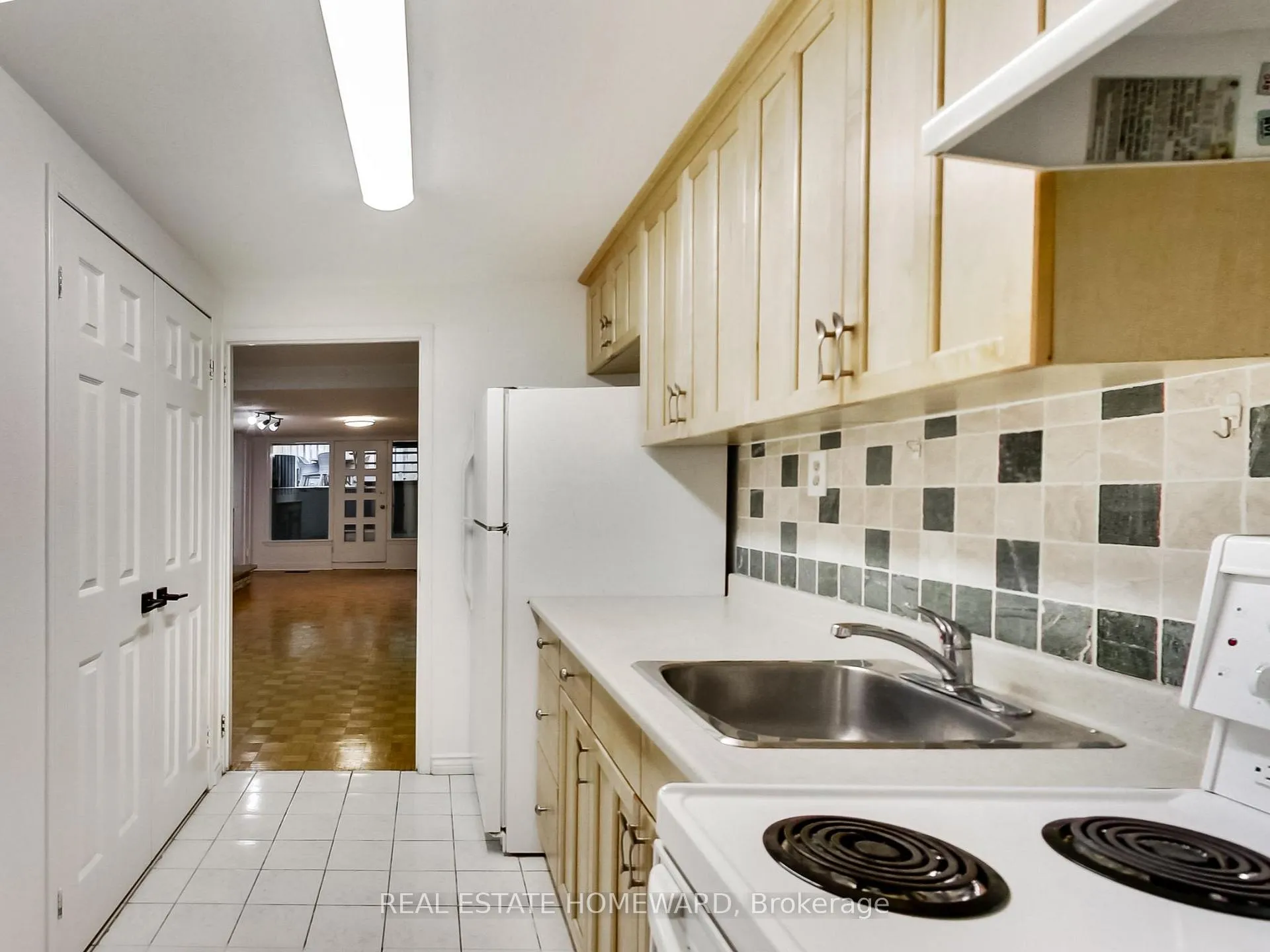 Photo 19 of 183 Madison Avenue, Toronto, The Annex — HOMEH