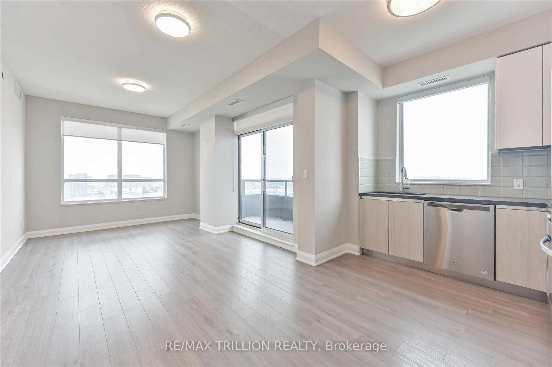 Photo 4 of Unit 1810, 15 Water Walk Drive, Markham, Unionville — HOMEH