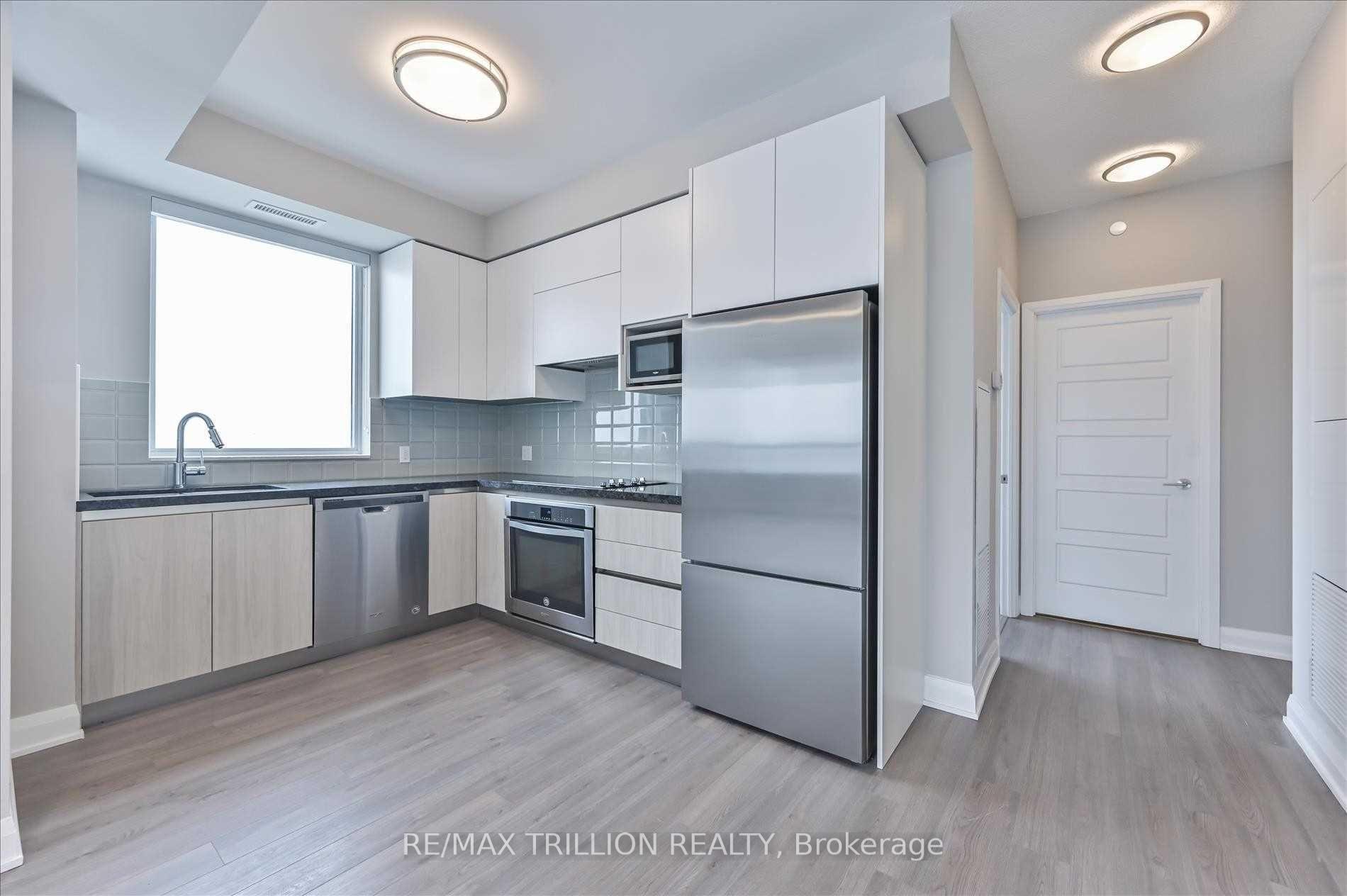 Photo 6 of Unit 1810, 15 Water Walk Drive, Markham, Unionville — HOMEH
