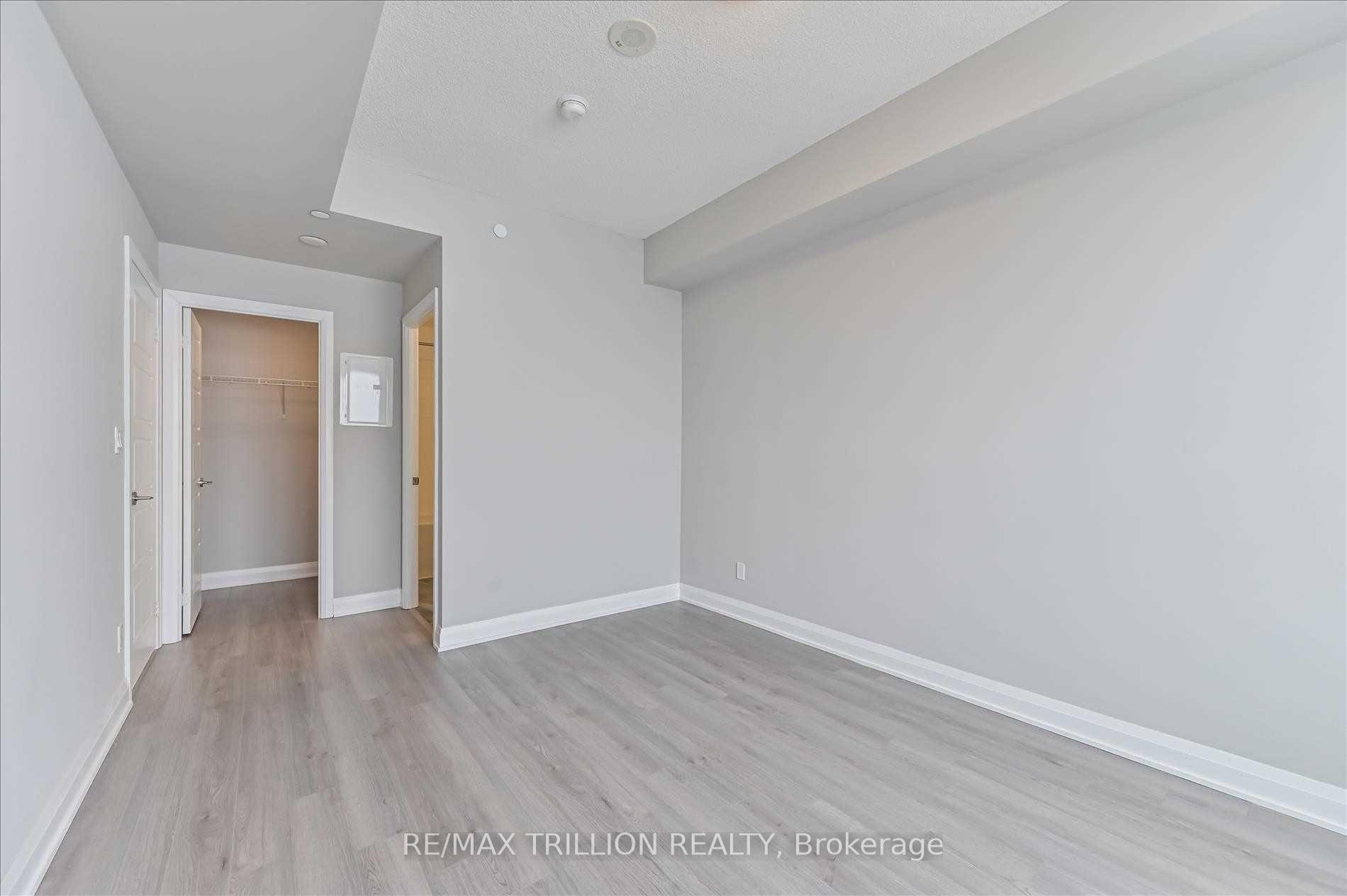Photo 10 of Unit 1810, 15 Water Walk Drive, Markham, Unionville — HOMEH