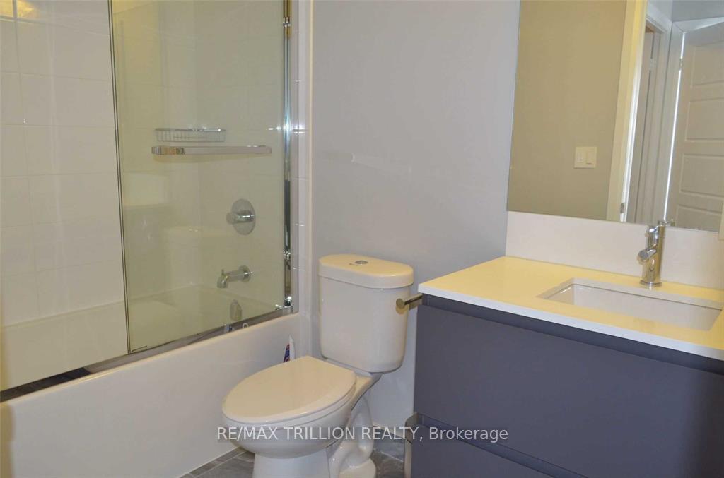 Photo 12 of Unit 1810, 15 Water Walk Drive, Markham, Unionville — HOMEH