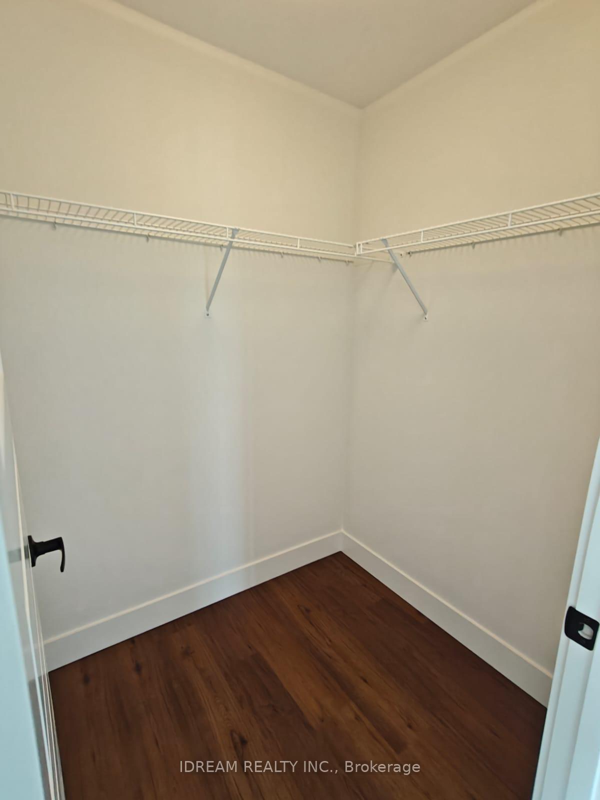 Photo 8 of Unit 604, 1000 Lackner Boulevard, Kitchener — HOMEH