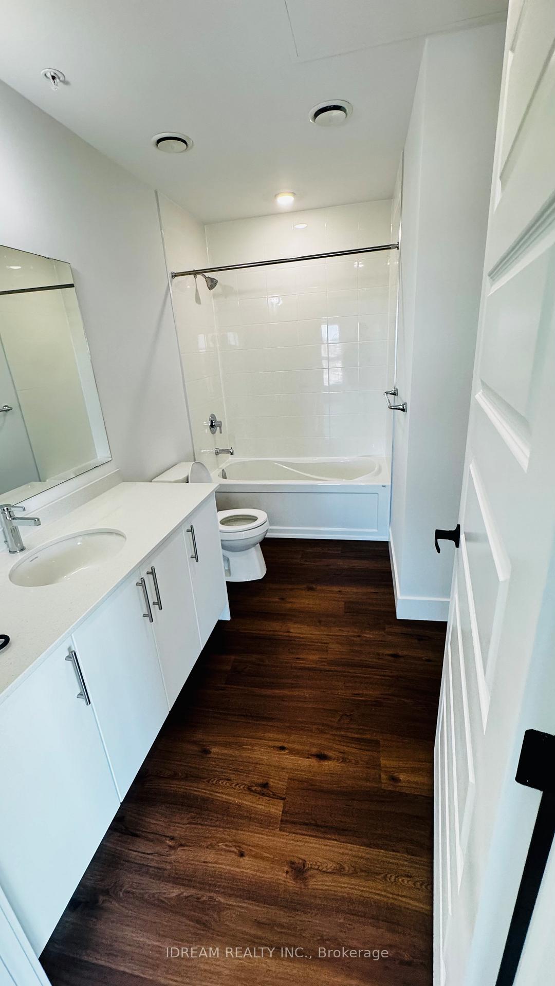 Photo 15 of Unit 604, 1000 Lackner Boulevard, Kitchener — HOMEH