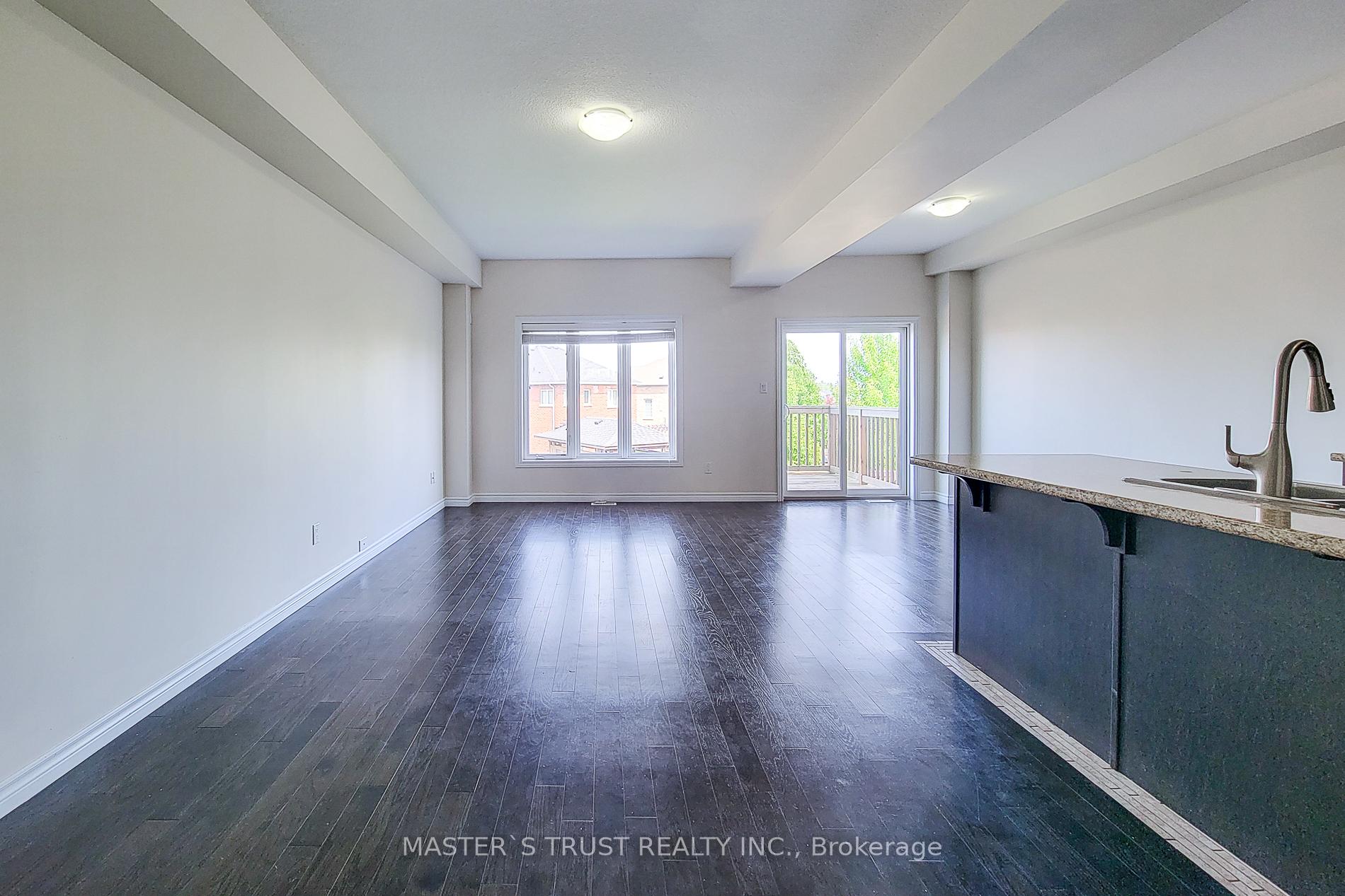 Photo 6 of 74 Vinton Road, Hamilton, Meadowlands — HOMEH
