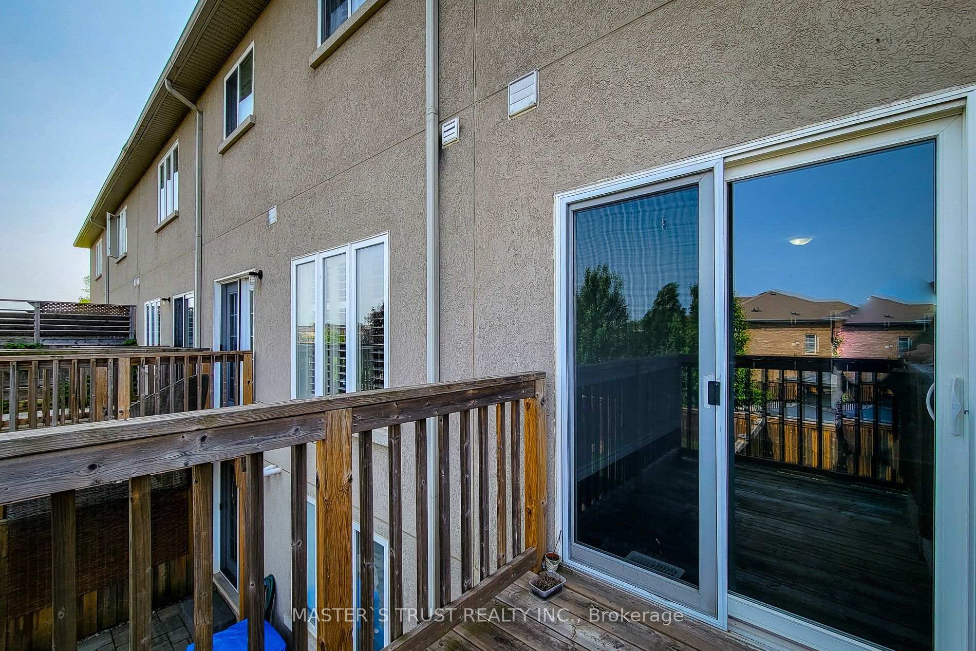 Photo 17 of 74 Vinton Road, Hamilton, Meadowlands — HOMEH