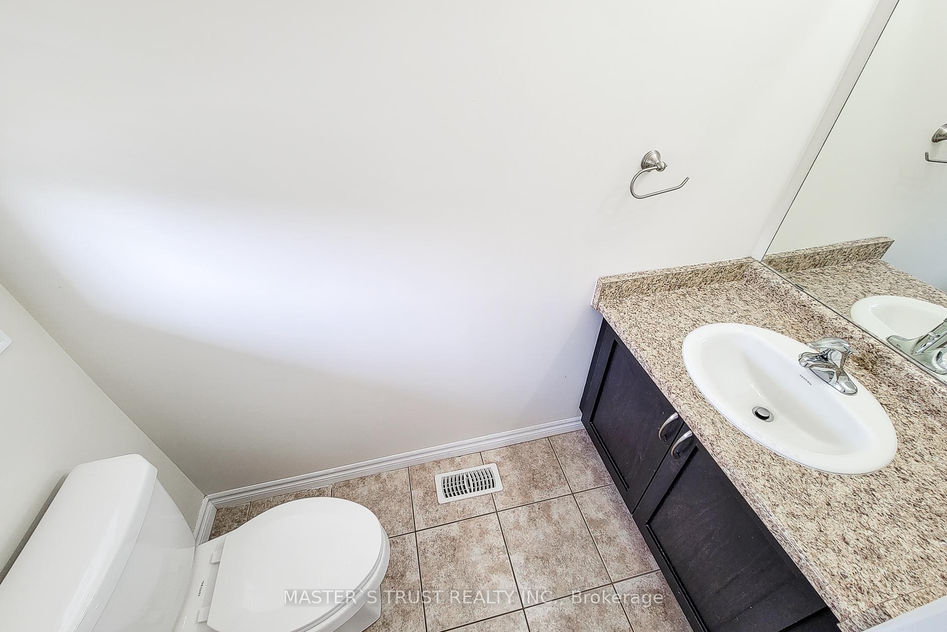 Photo 20 of 74 Vinton Road, Hamilton, Meadowlands — HOMEH