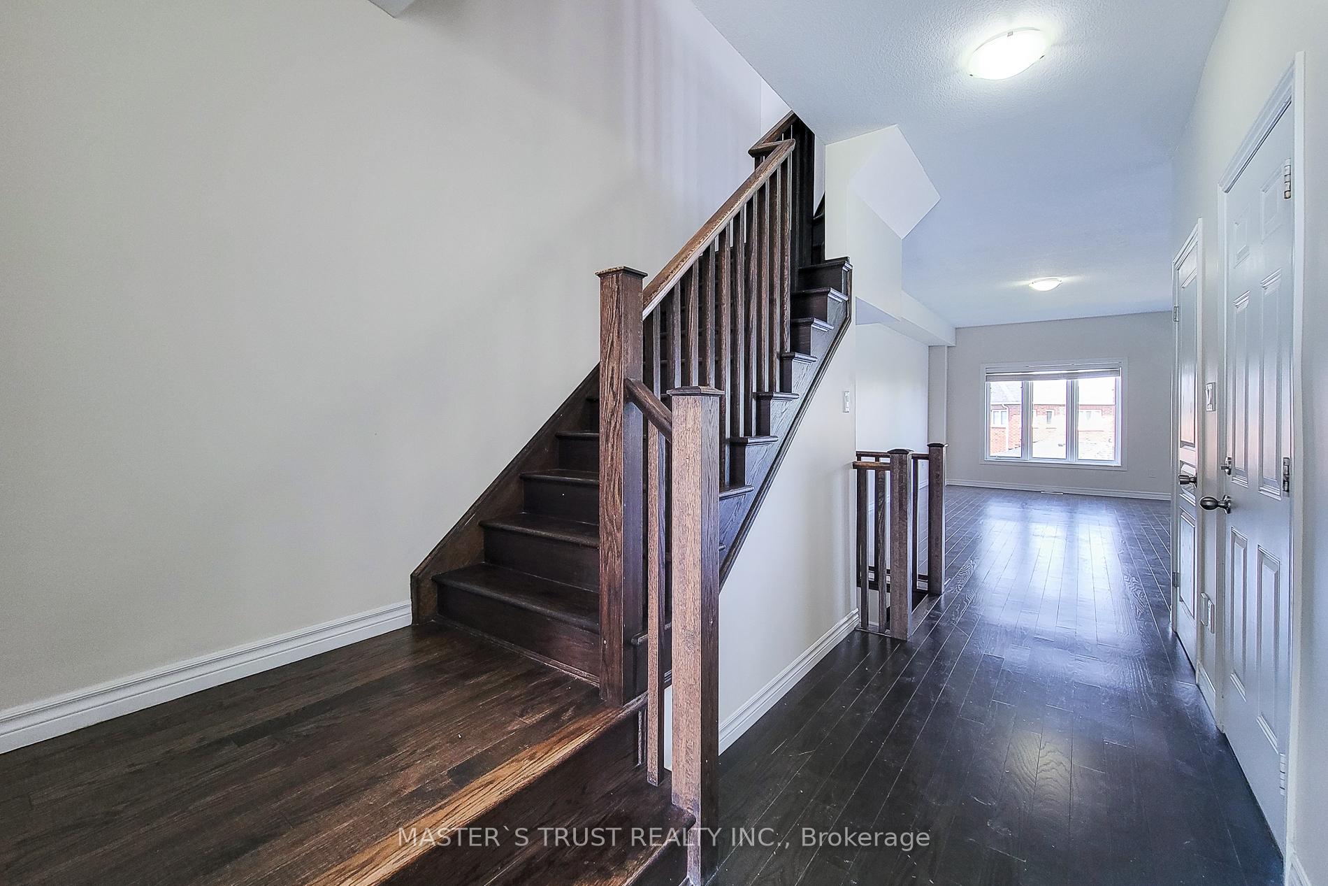Photo 21 of 74 Vinton Road, Hamilton, Meadowlands — HOMEH