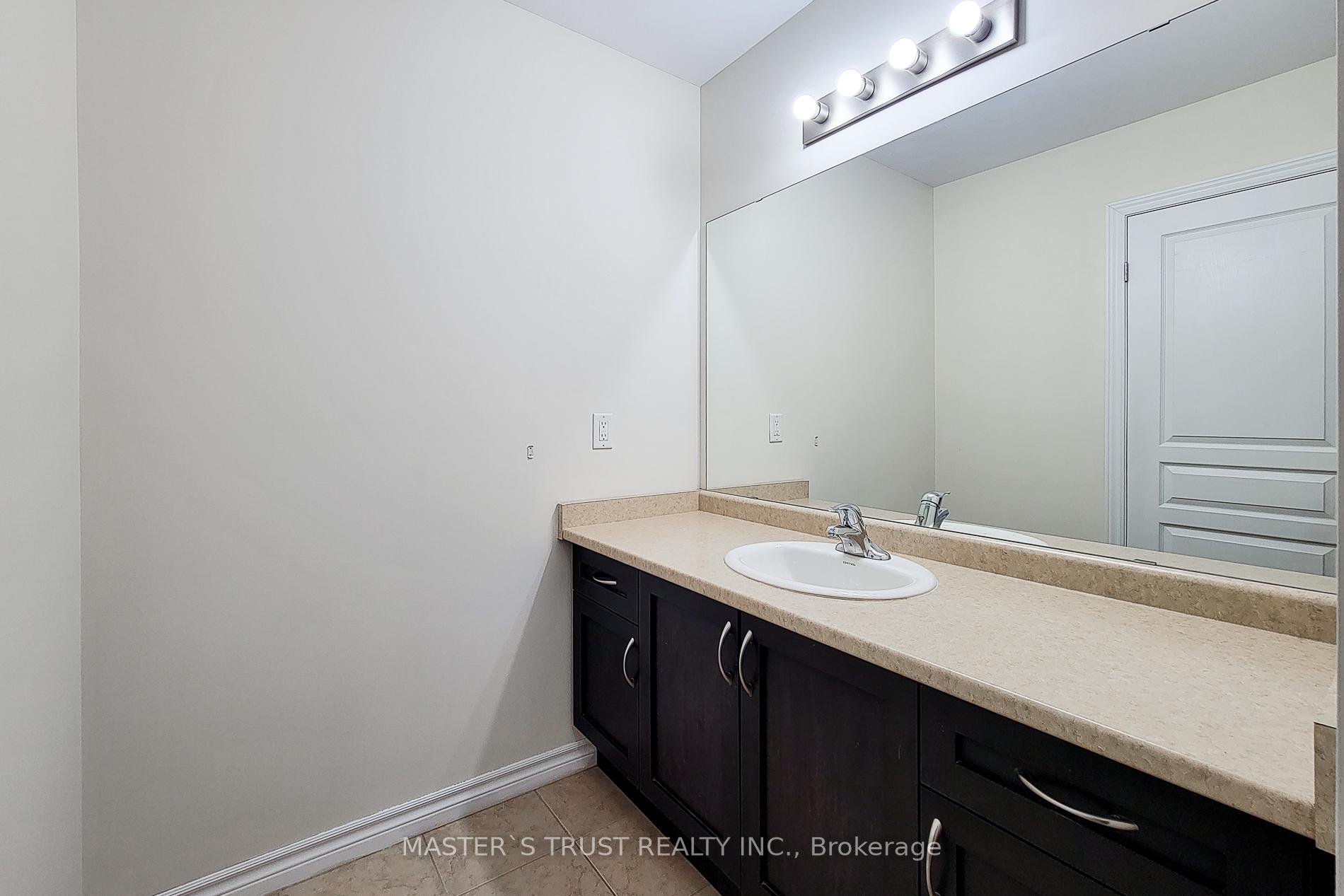 Photo 27 of 74 Vinton Road, Hamilton, Meadowlands — HOMEH