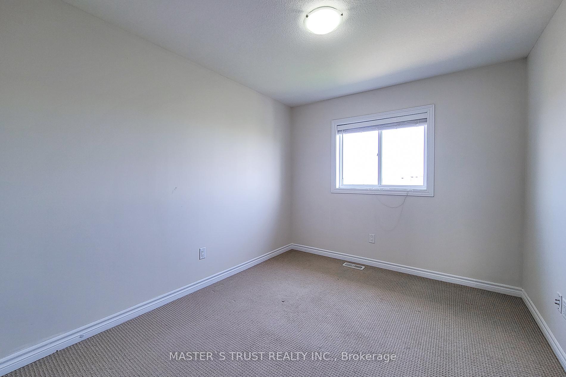 Photo 33 of 74 Vinton Road, Hamilton, Meadowlands — HOMEH